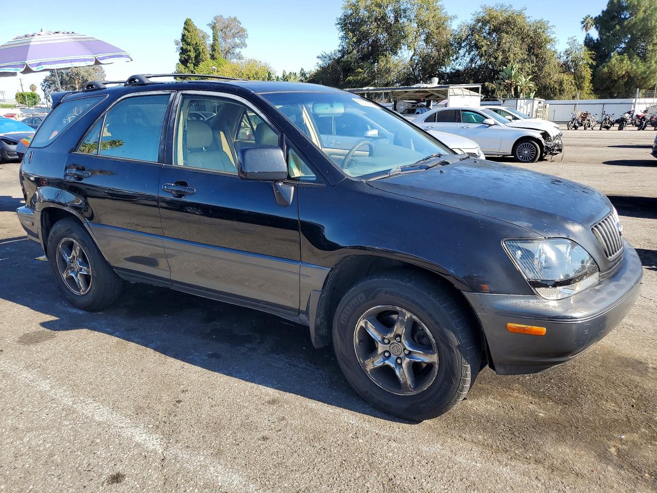 2000 Lexus Rx 300 Black vin: JT6HF10U3Y0133932