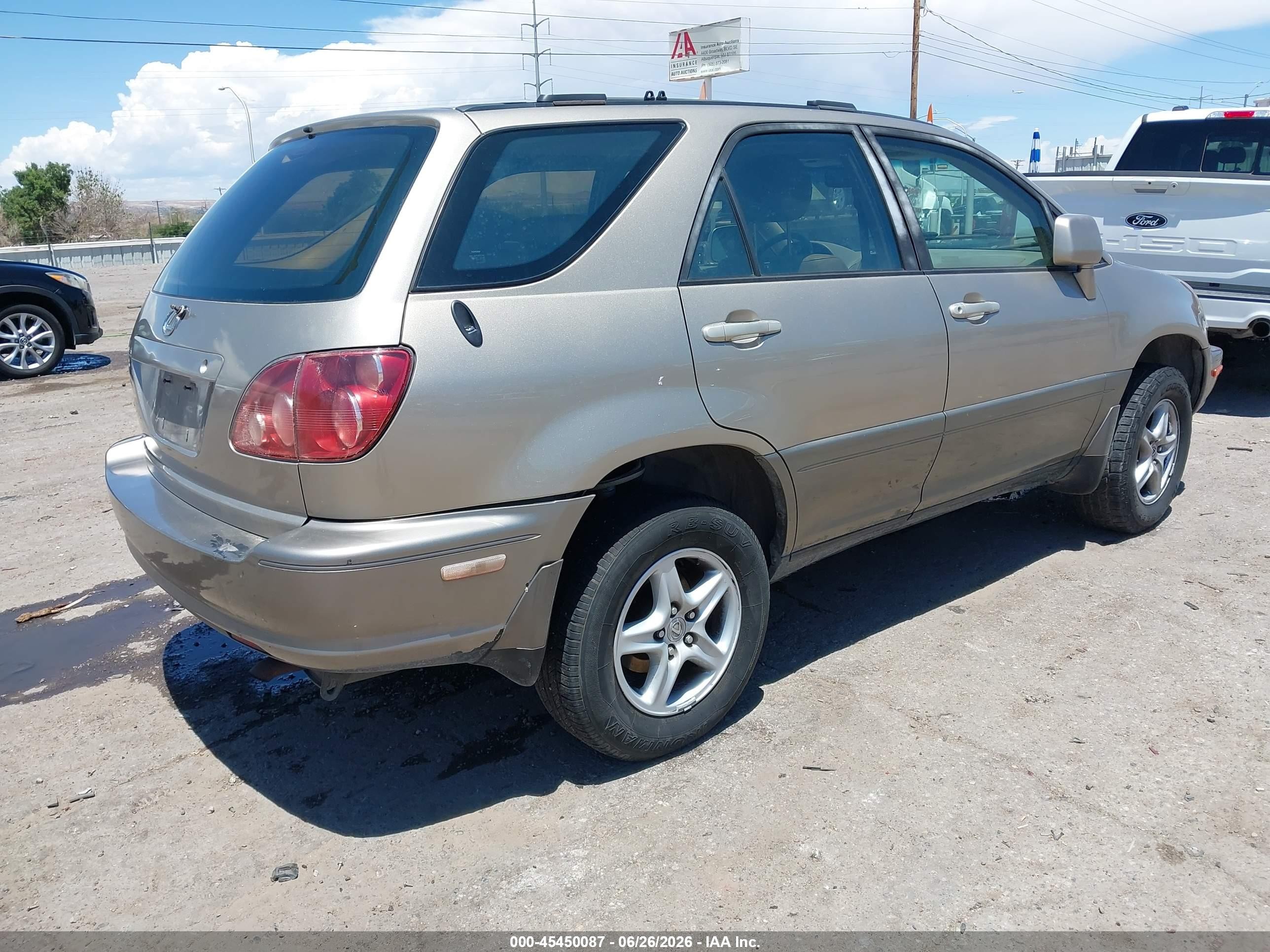 1999 Lexus Rx 300   Beige vin: JT6HF10U4X0005603