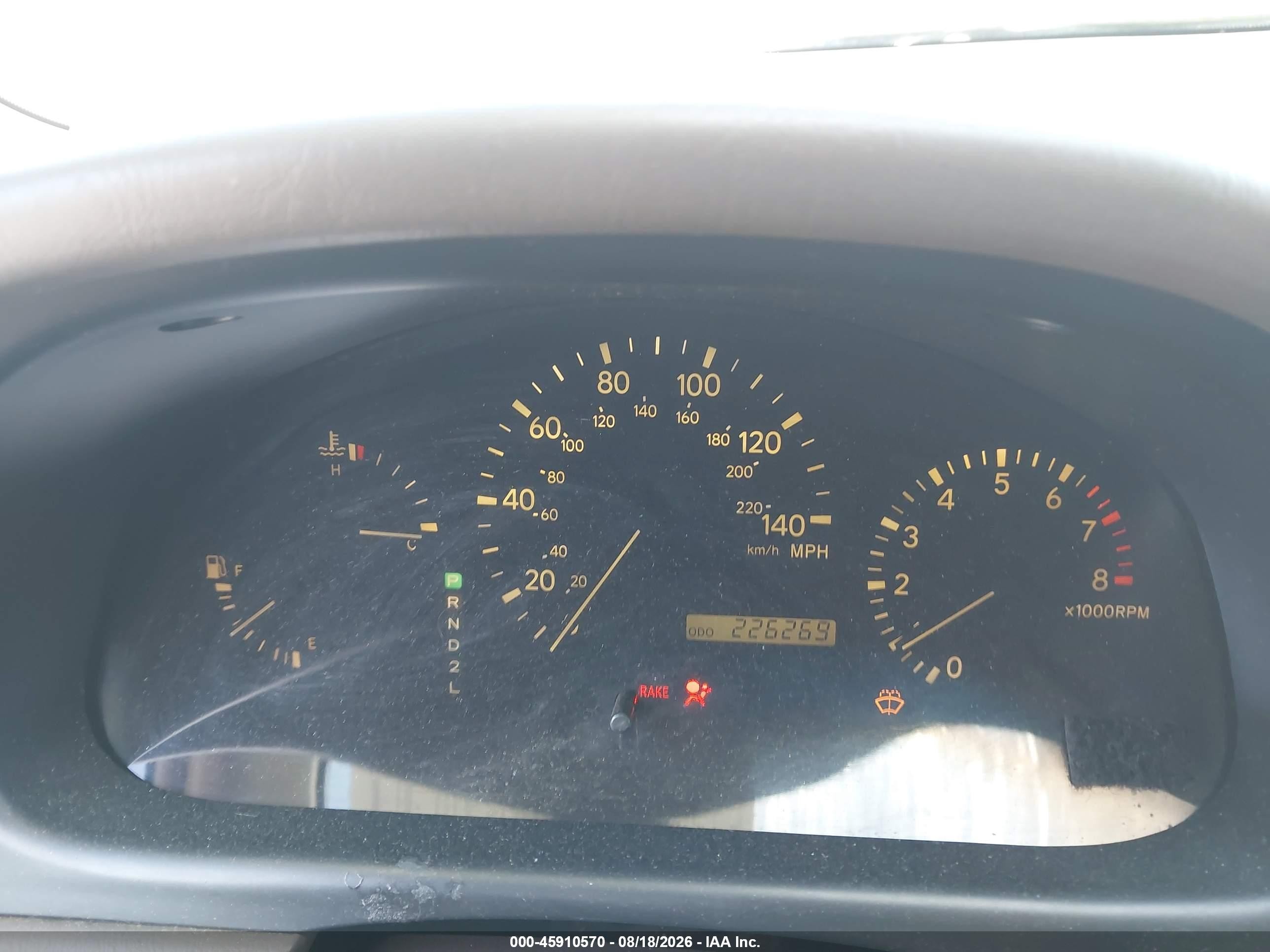 2000 Lexus Rx 300   Gold vin: JT6HF10U4Y0125323