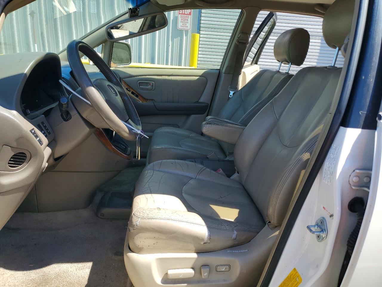 2000 Lexus Rx 300 White vin: JT6HF10U4Y0141084