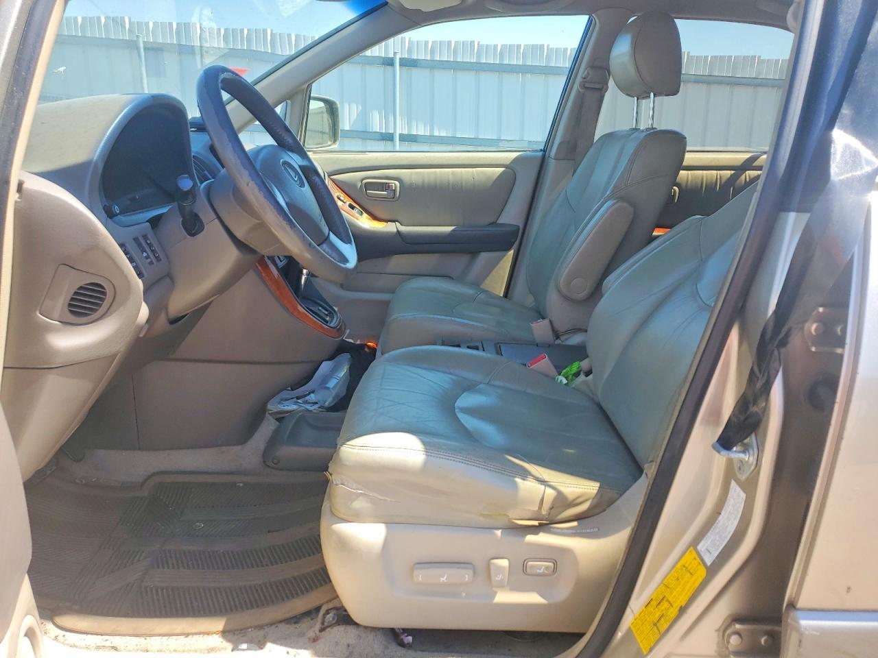 2000 Lexus Rx 300 Beige vin: JT6HF10U5Y0111852