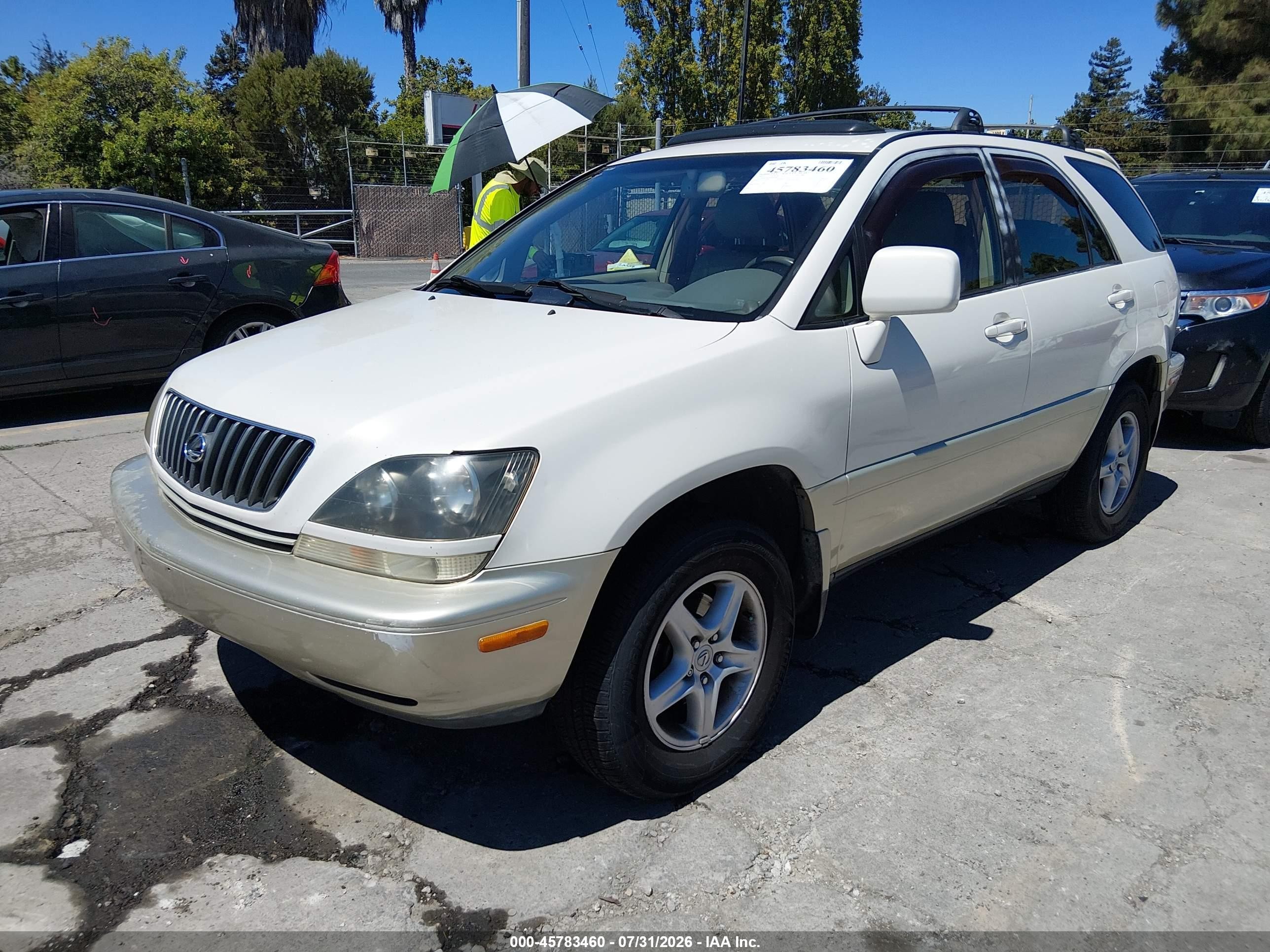 1999 Lexus Rx 300   White vin: JT6HF10U6X0023486