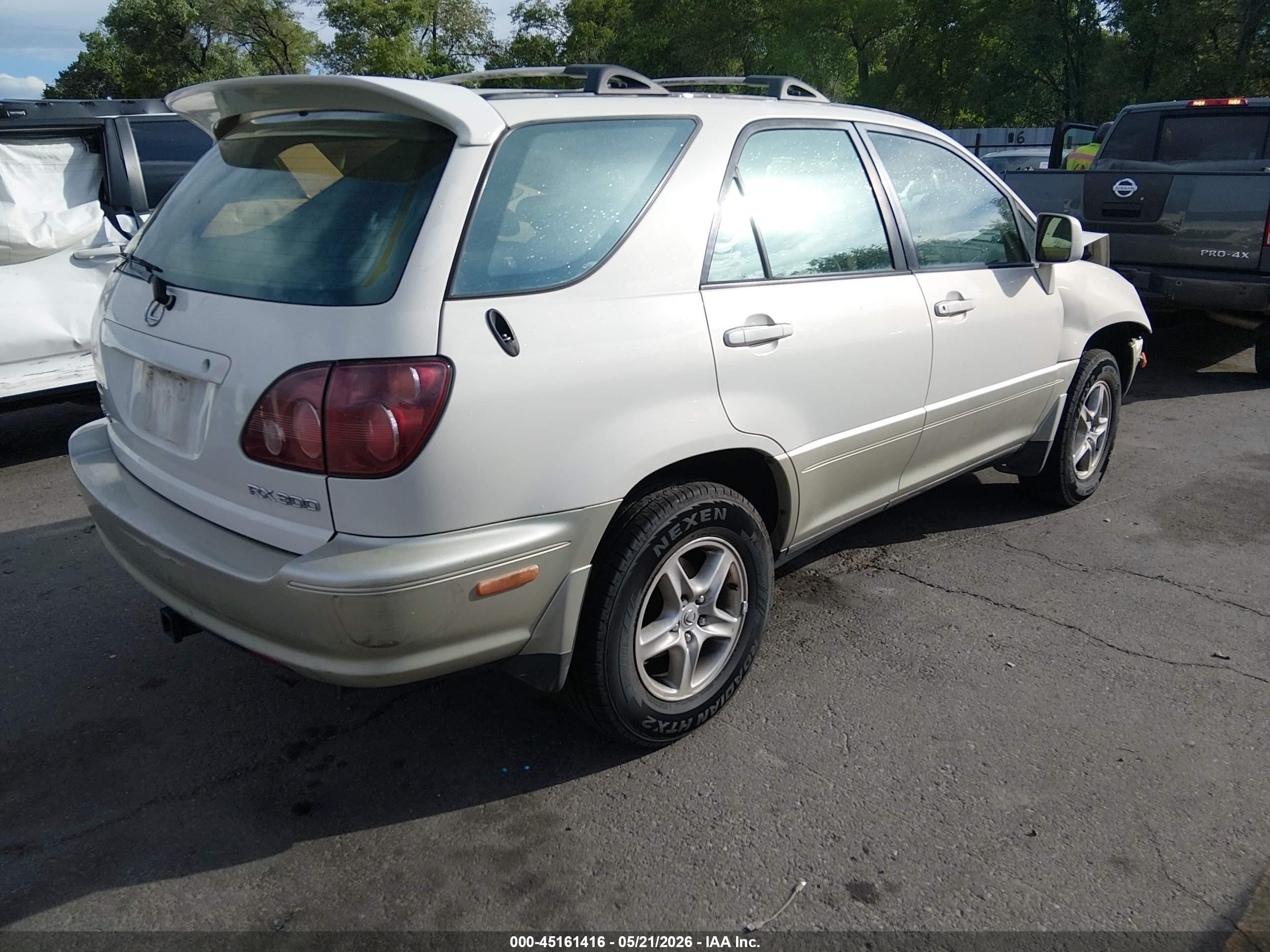2000 Lexus Rx 300 White vin: JT6HF10U6Y0097895