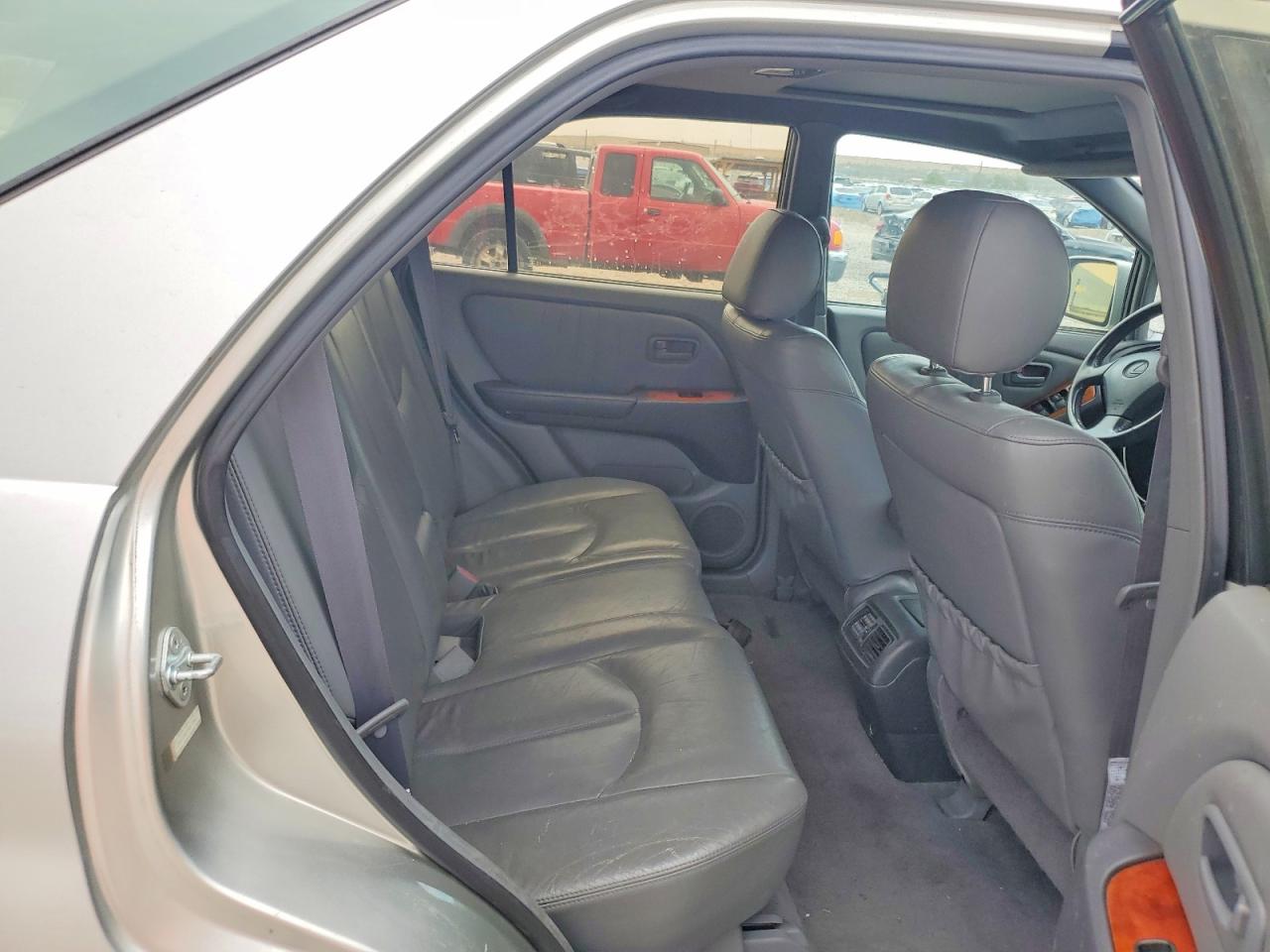 2000 Lexus Rx 300 Silver vin: JT6HF10U7Y0137563