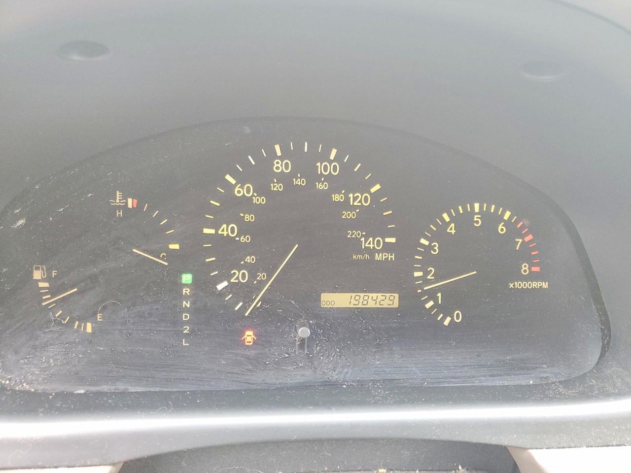 1998 Lexus Rx 300 Beige vin: JT6HF10U9X0049435