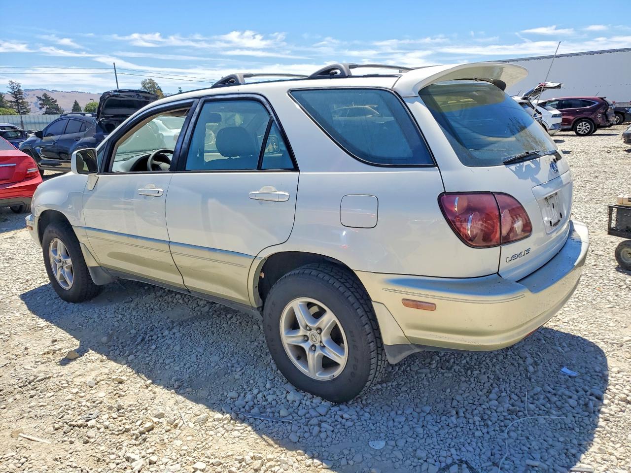 2000 Lexus Rx 300 White vin: JT6HF10U9Y0097597