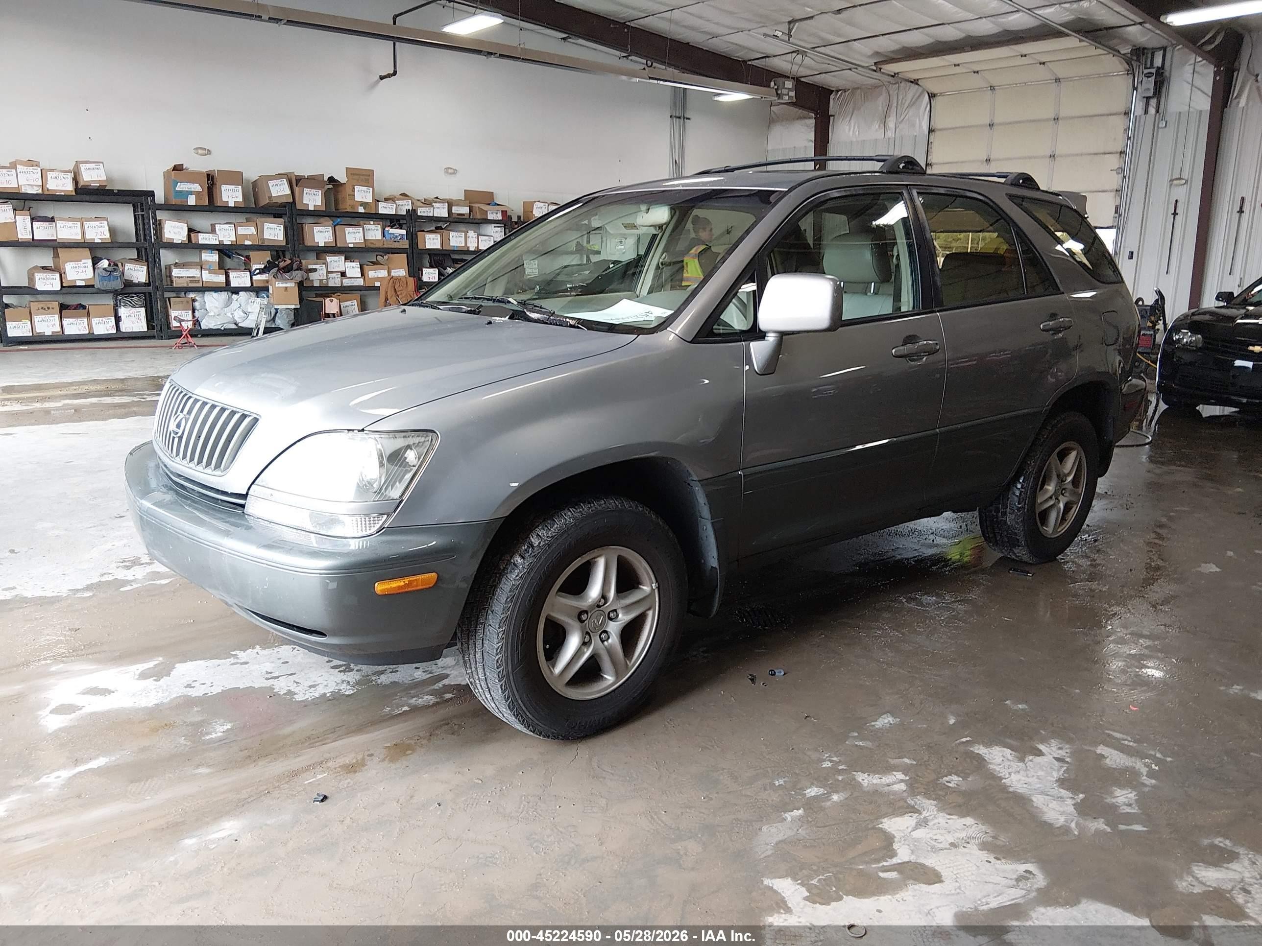 2000 Lexus Rx 300   Gold vin: JT6HF10UXY0123673