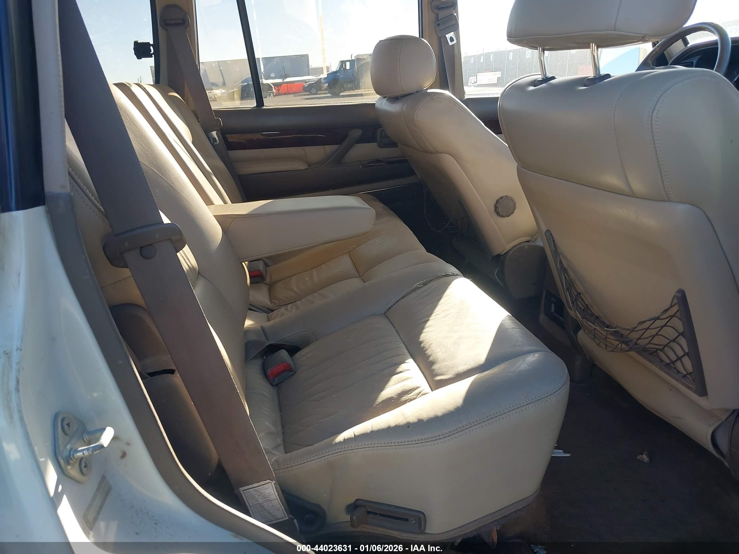1997 Lexus Lx 450   White vin: JT6HJ88J0V0187251