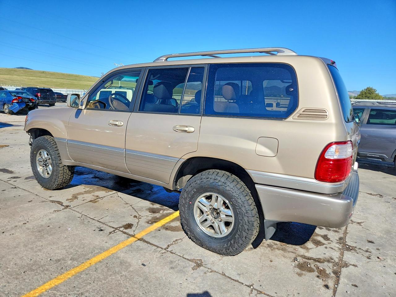 1999 Lexus Lx 470 Gold vin: JT6HT00W1X0054570