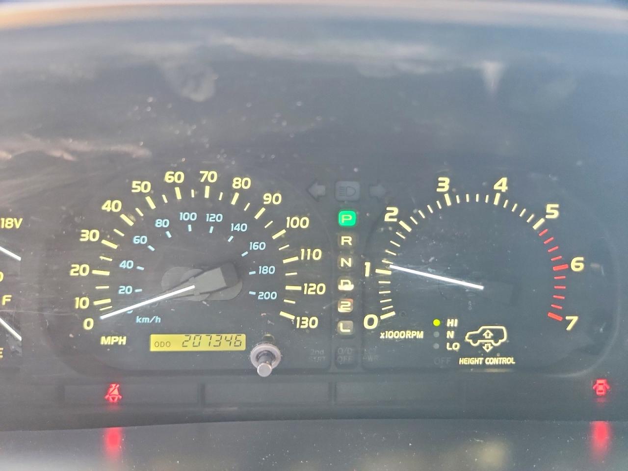 1999 Lexus Lx 470 Gold vin: JT6HT00W1X0054570