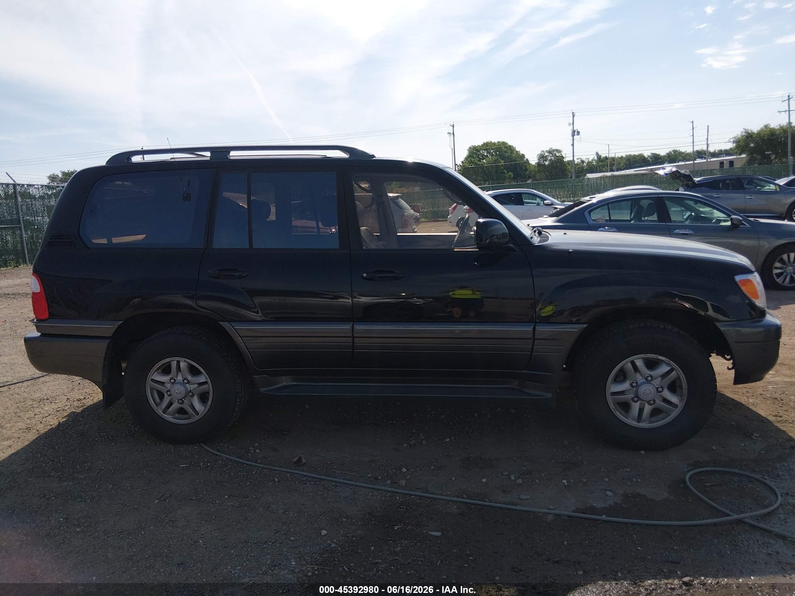 1998 Lexus Lx 470   Черный vin: JT6HT00W4W0010688