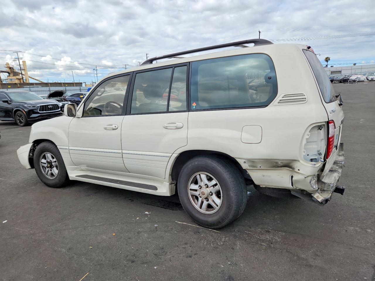 2000 Lexus Lx 470 Белый vin: JT6HT00W4Y0120384