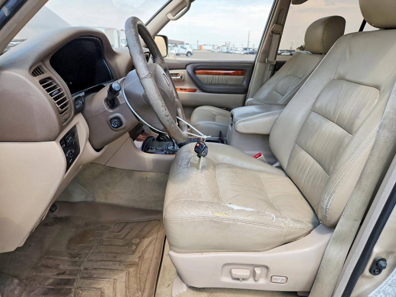 1998 Lexus Lx 470 Gold vin: JT6HT00W6W0021871