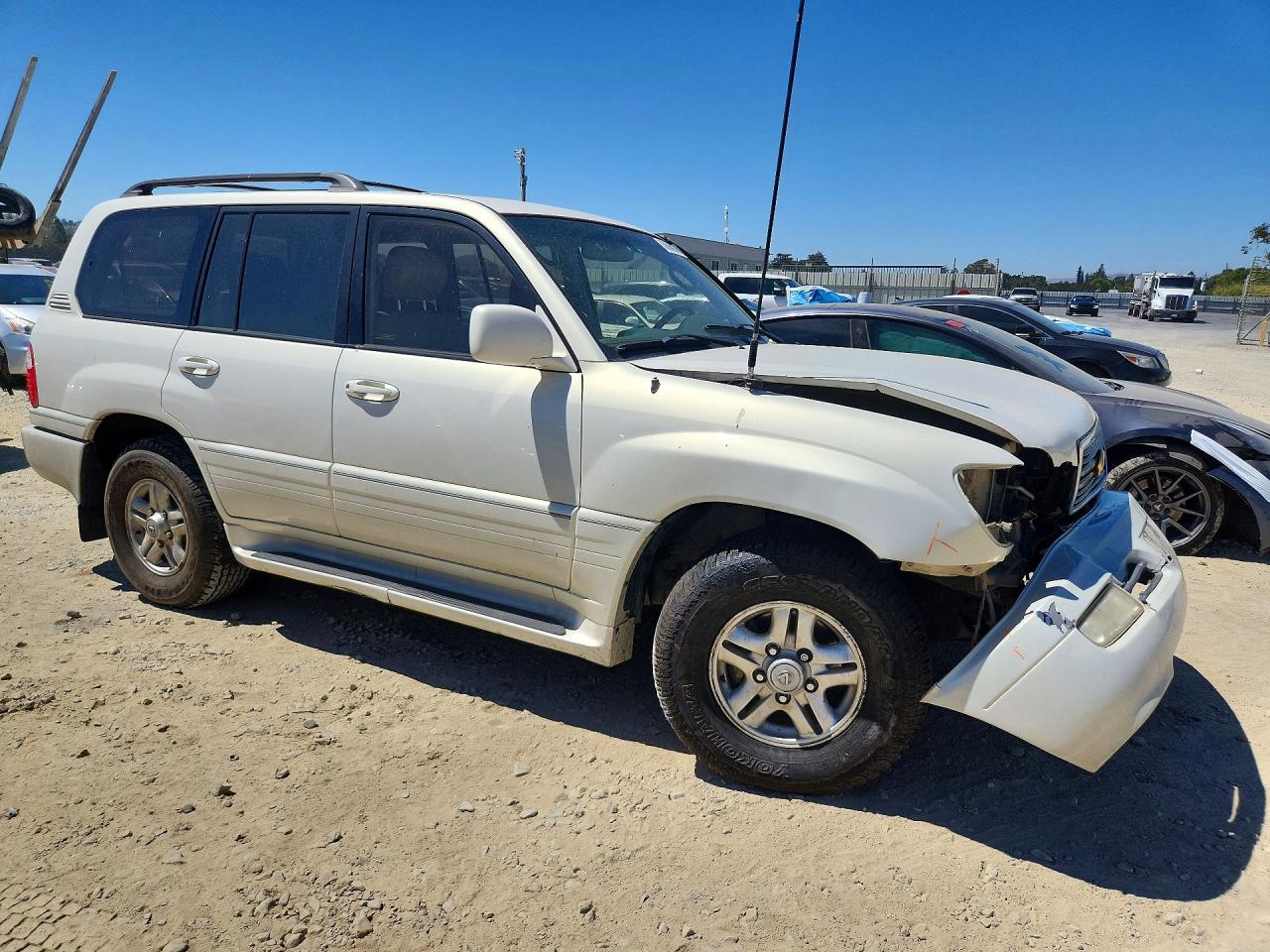 2000 Lexus Lx 470 White vin: JT6HT00W8Y0104981