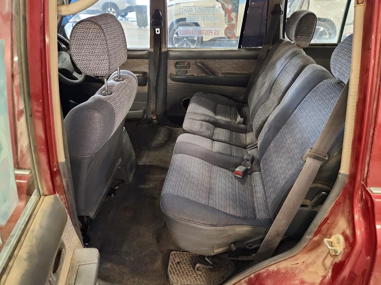 1993 Toyota Land Cruiser Maroon vin: JT711UJ8008004553