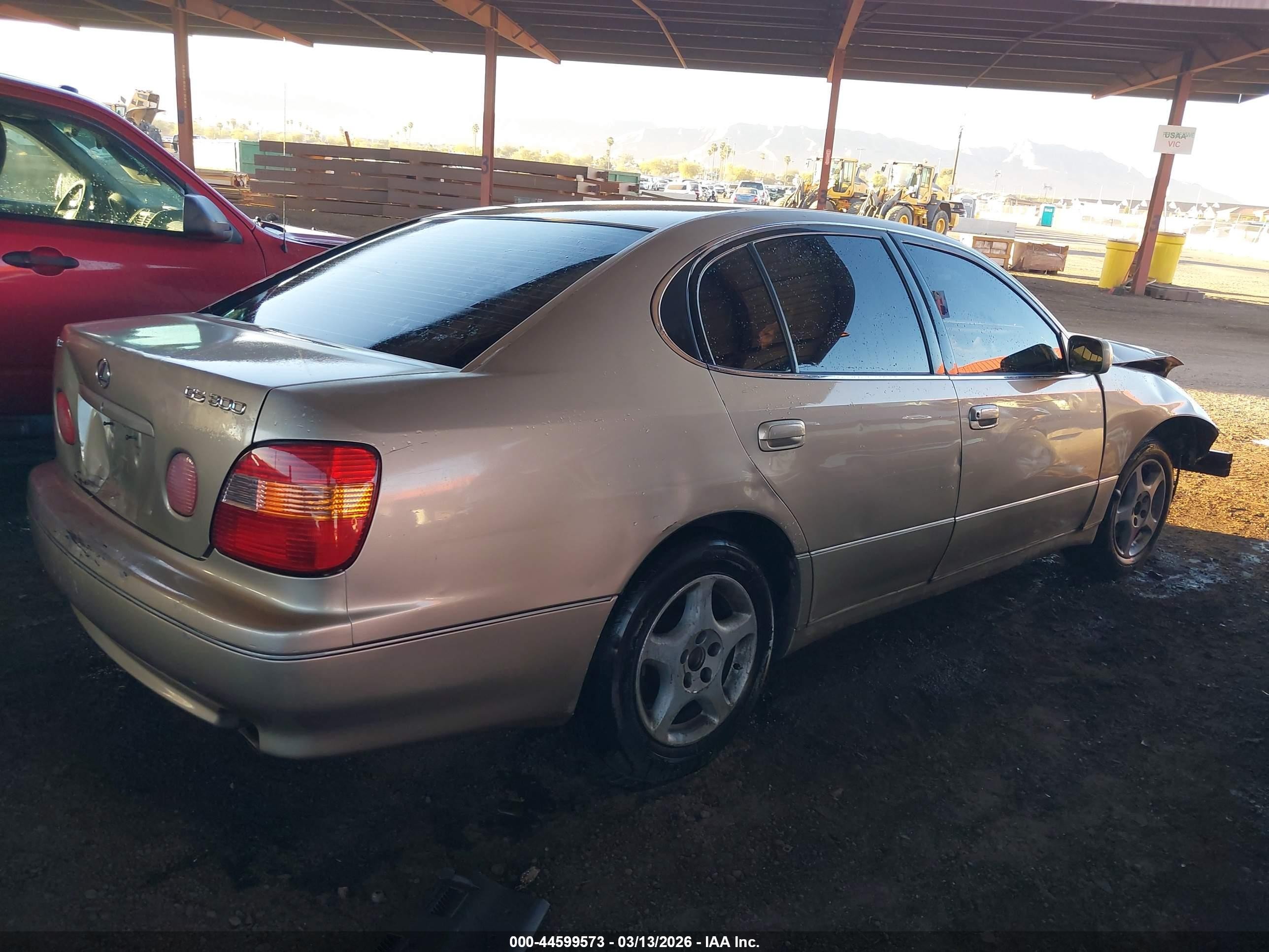 2000 Lexus Gs 300   Gold vin: JT8BD68S3Y0091006