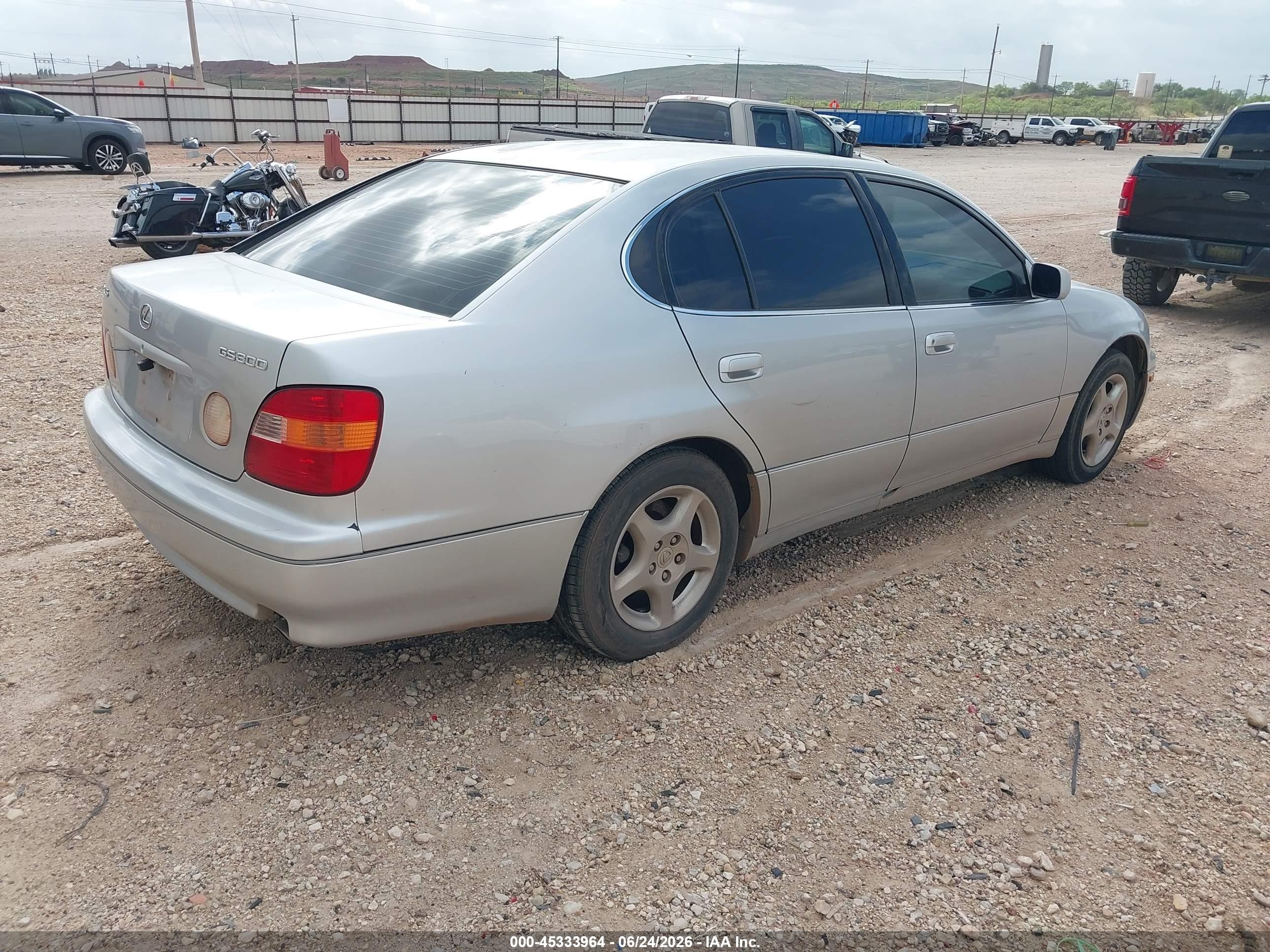 1998 Lexus Gs 300   Silver vin: JT8BD68S6W0018855