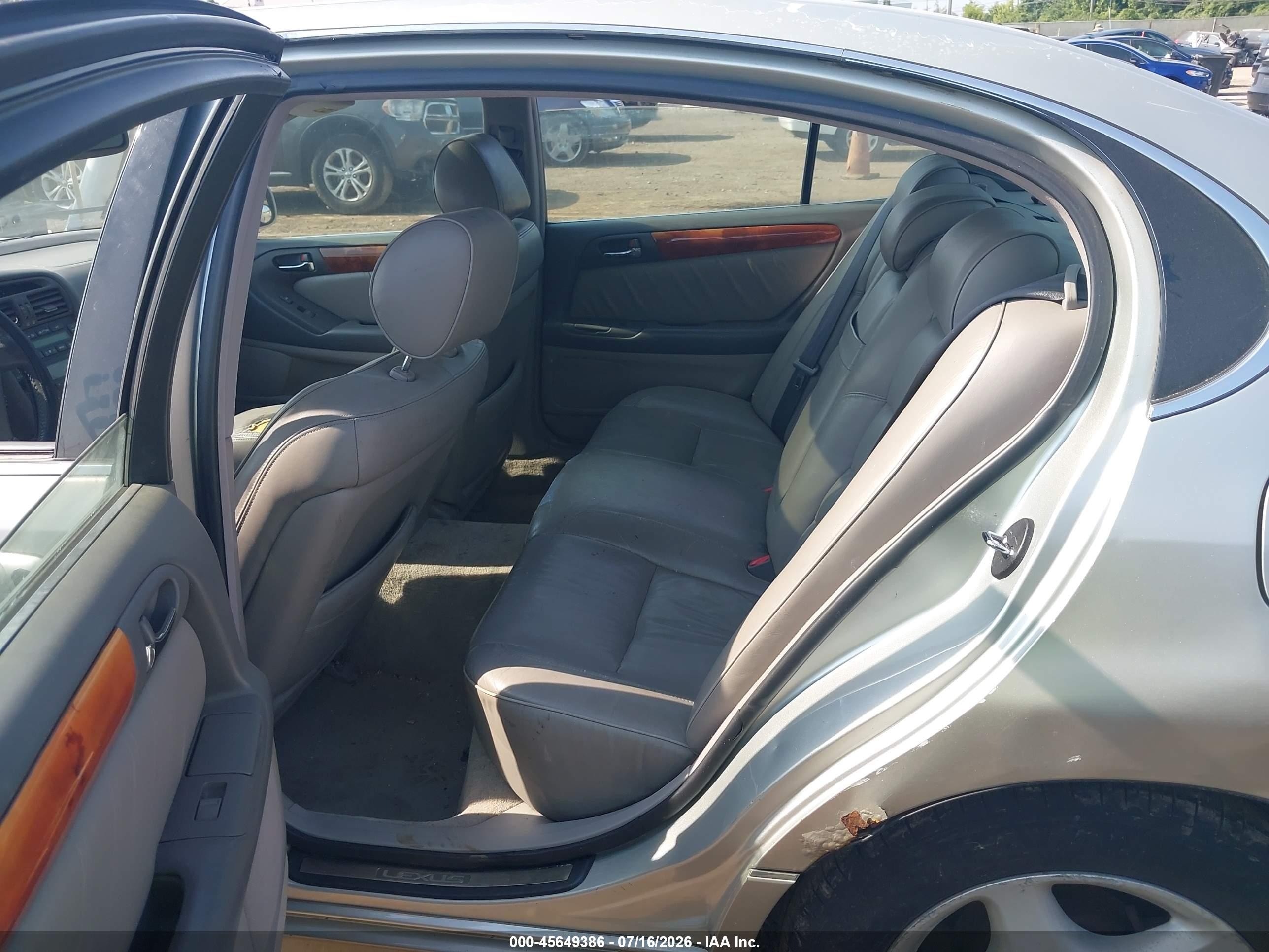 2000 Lexus Gs 300   Серебряный vin: JT8BD68S6Y0085569