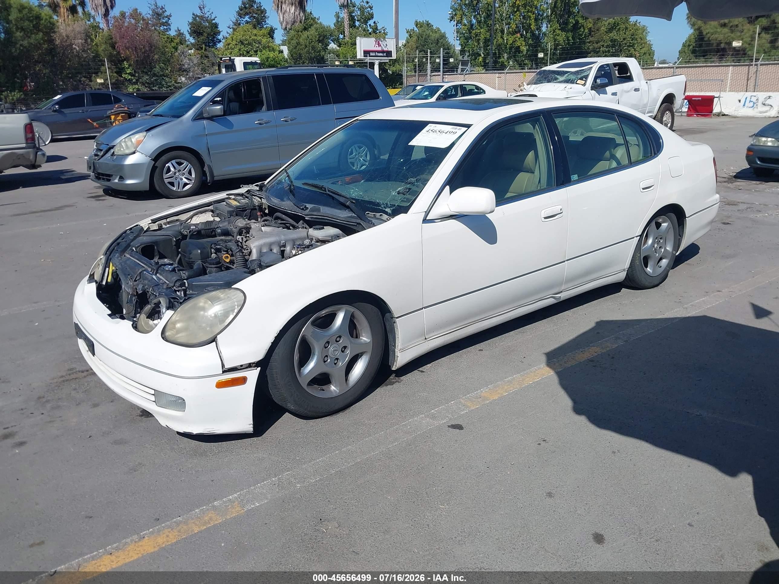 2000 Lexus Gs 300   White vin: JT8BD68S6Y0095714