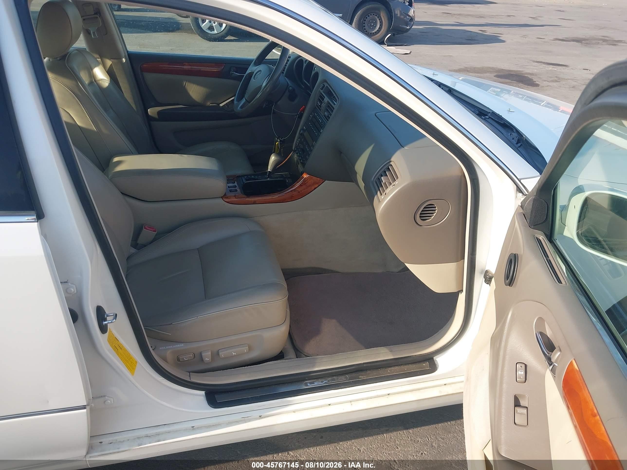 1999 Lexus Gs 300   Белый vin: JT8BD68S9X0072135