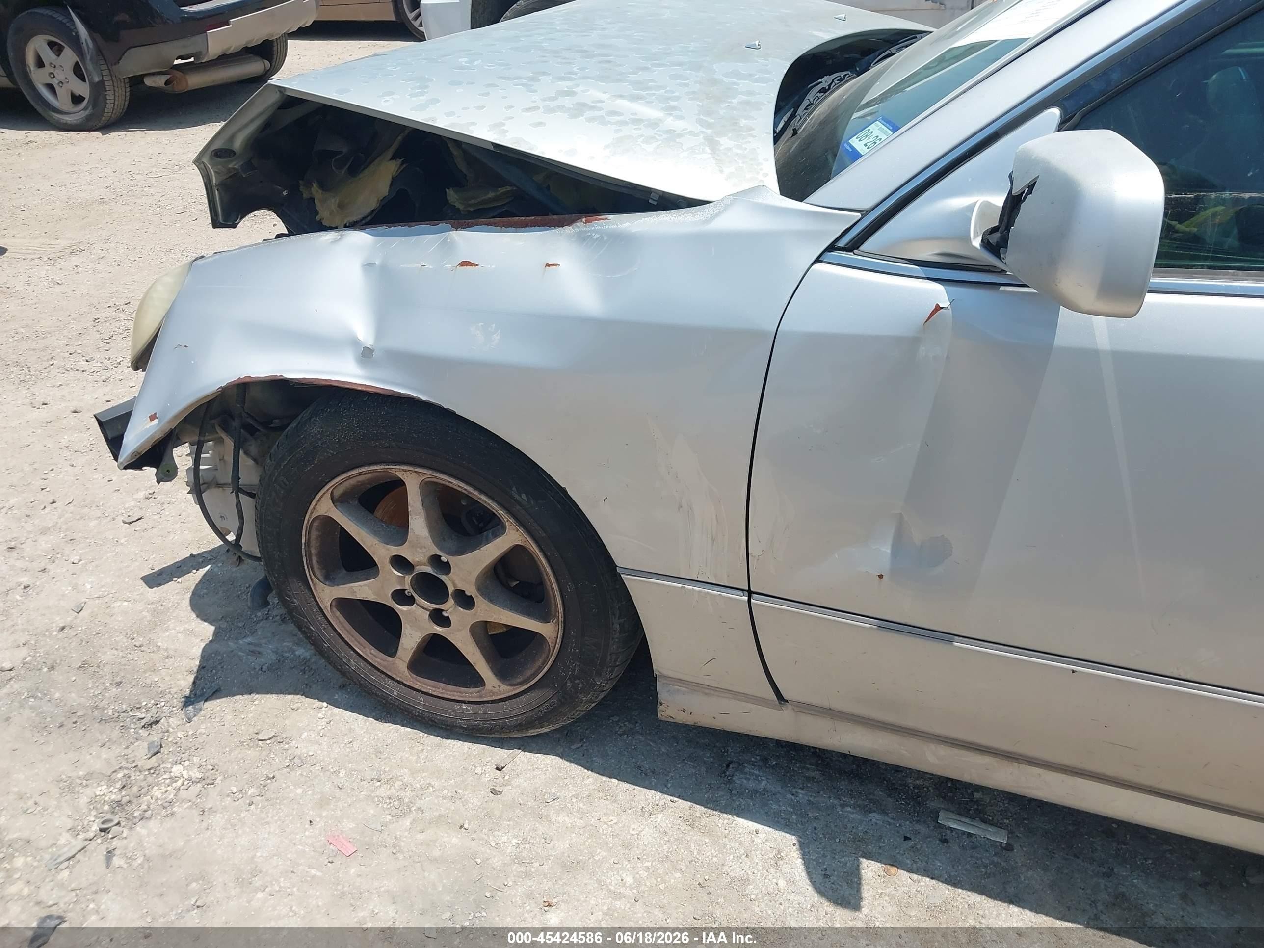 1999 Lexus Gs 300   Silver vin: JT8BD68SXX0072418