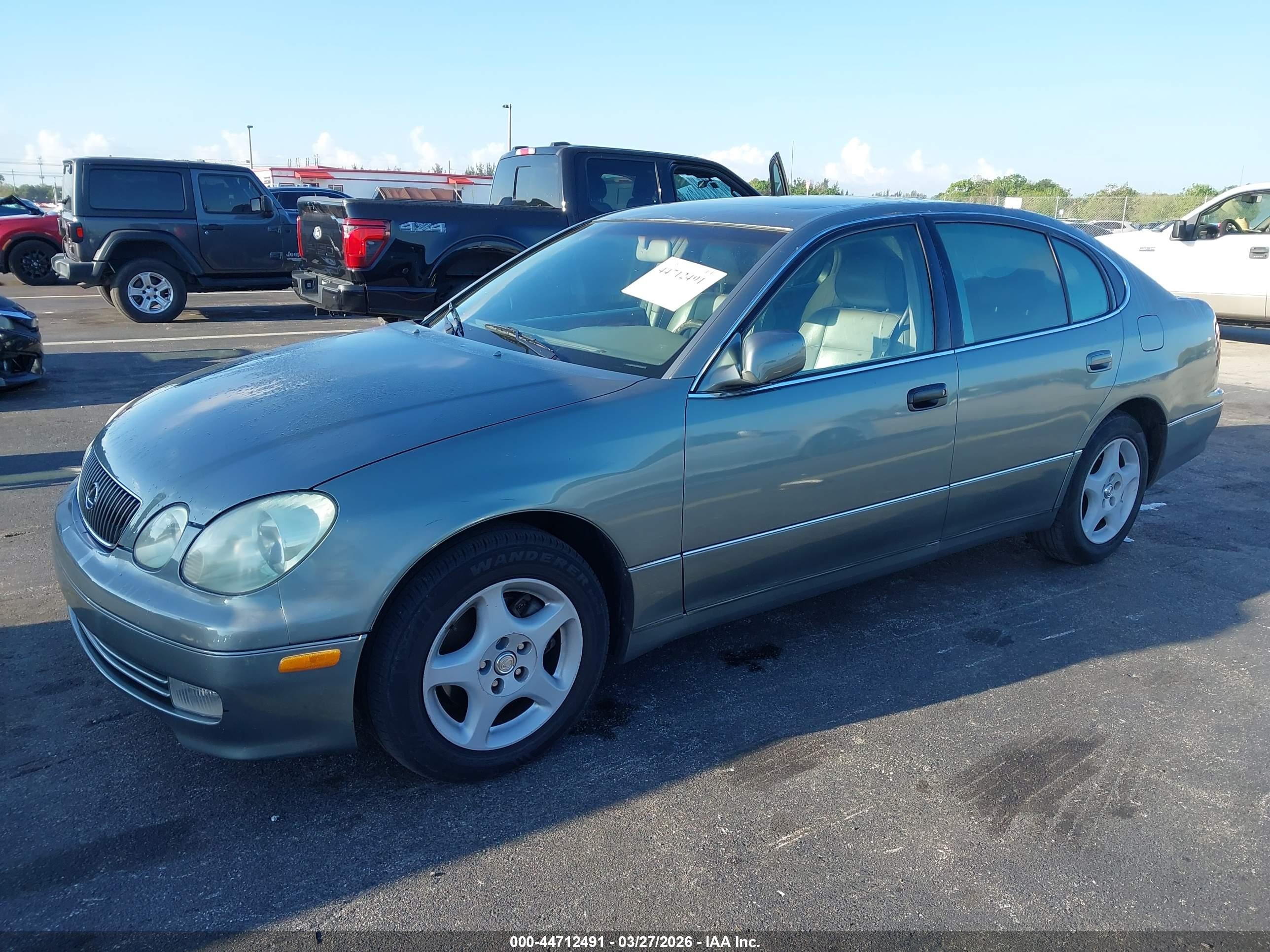 2002 Lexus Gs 300   Серебряный vin: JT8BD69S020160823