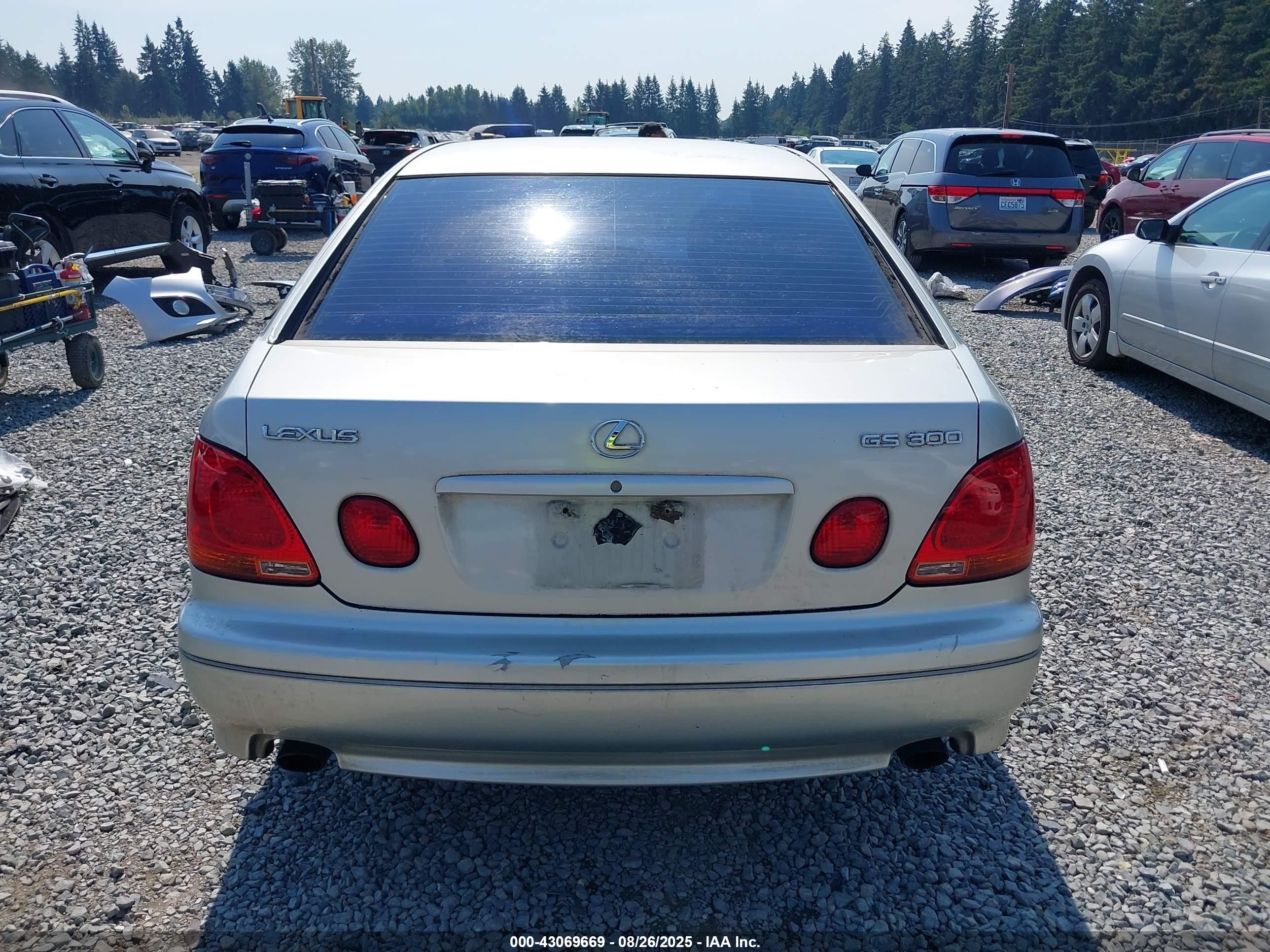 2002 Lexus Gs 300   Silver vin: JT8BD69S220152657