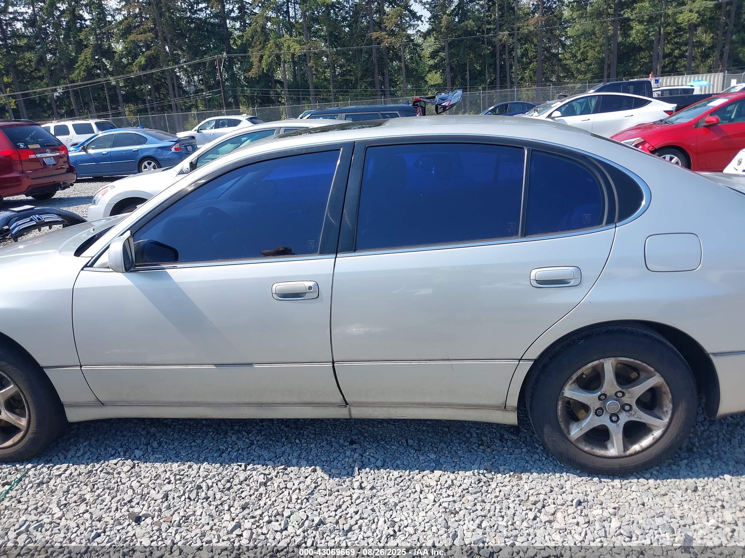 2002 Lexus Gs 300   Silver vin: JT8BD69S220152657