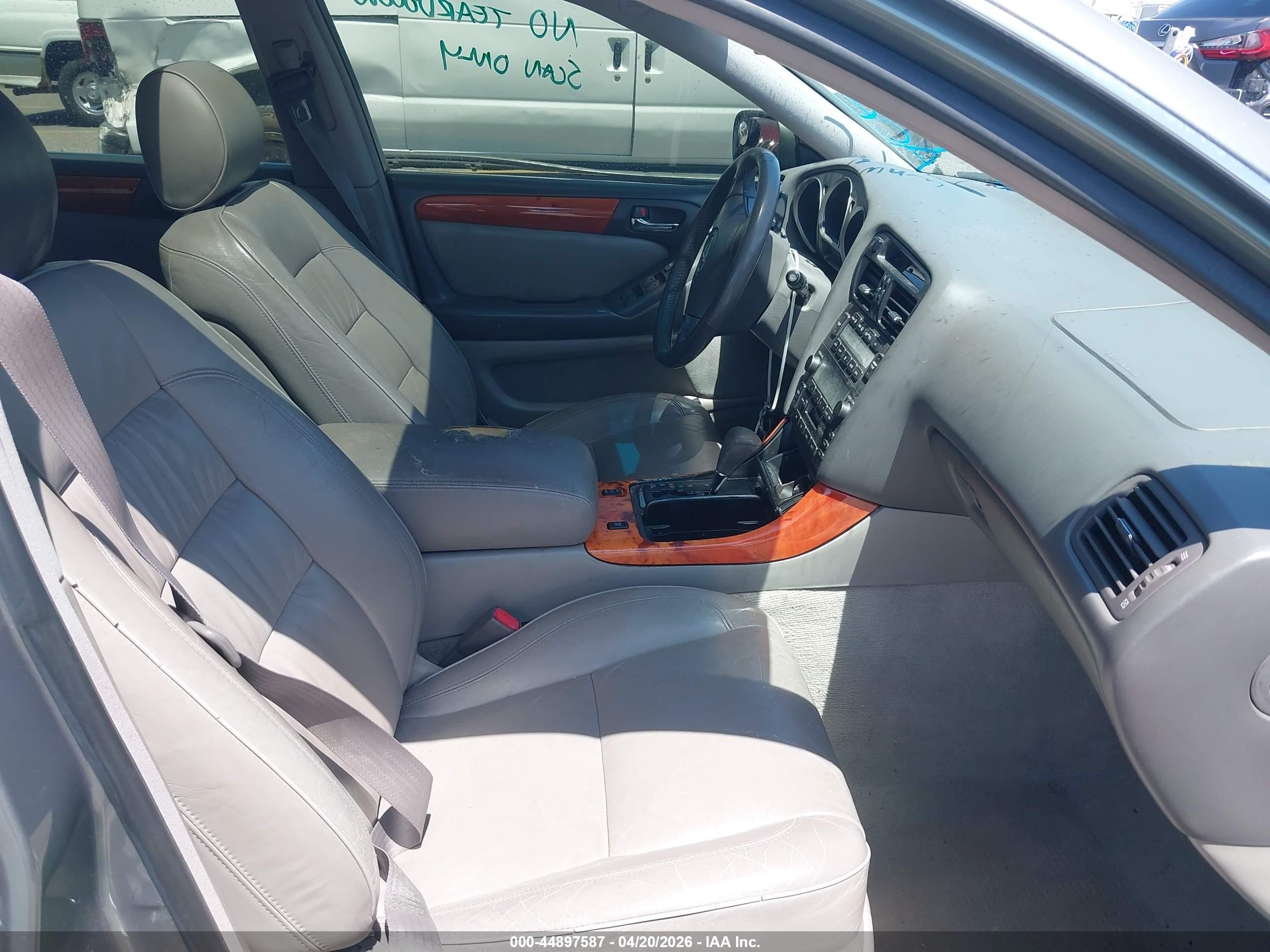 2002 Lexus Gs 300   Бежевый vin: JT8BD69S220162038