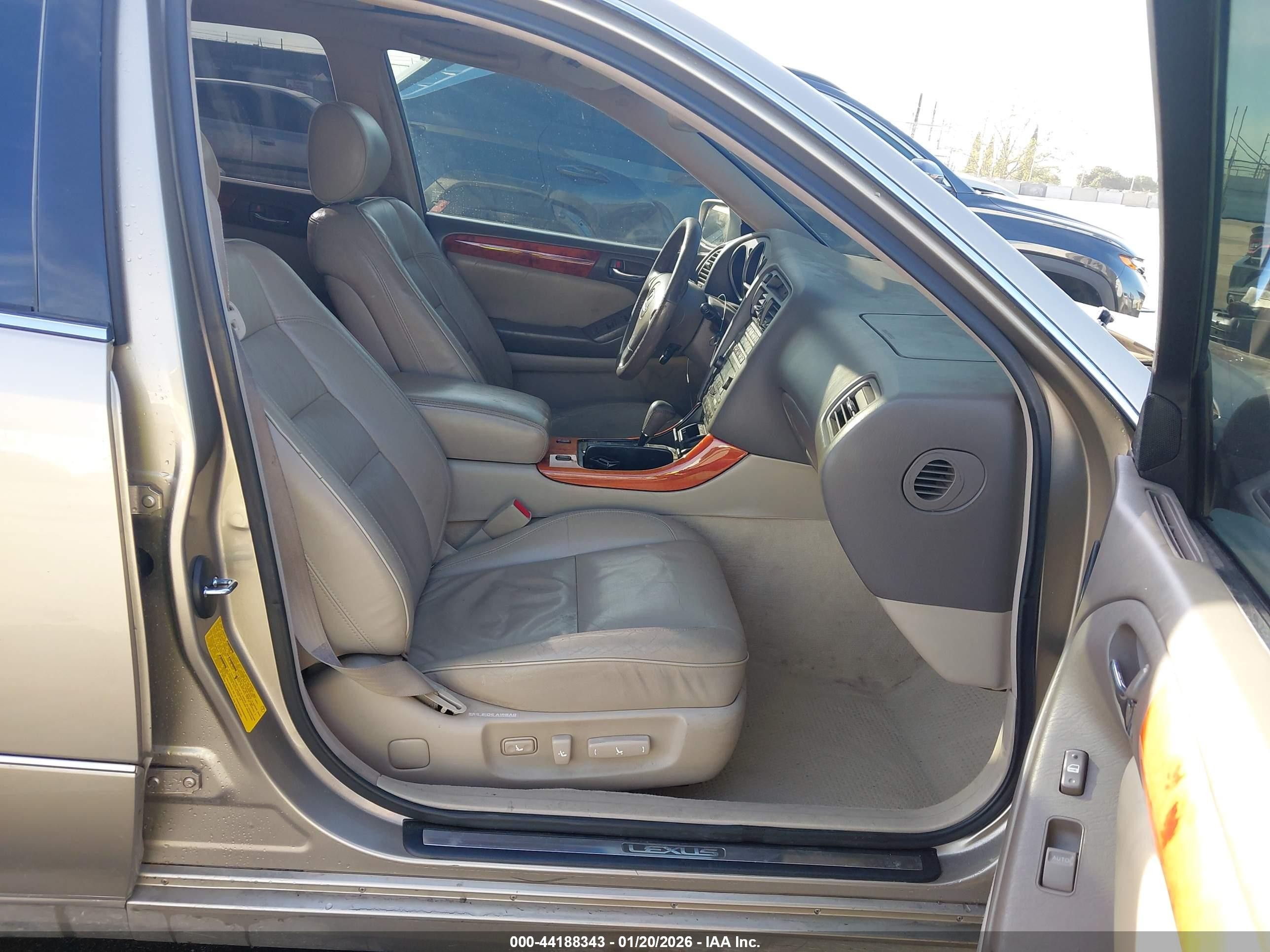 2002 Lexus Gs 300   Tan vin: JT8BD69S520162261