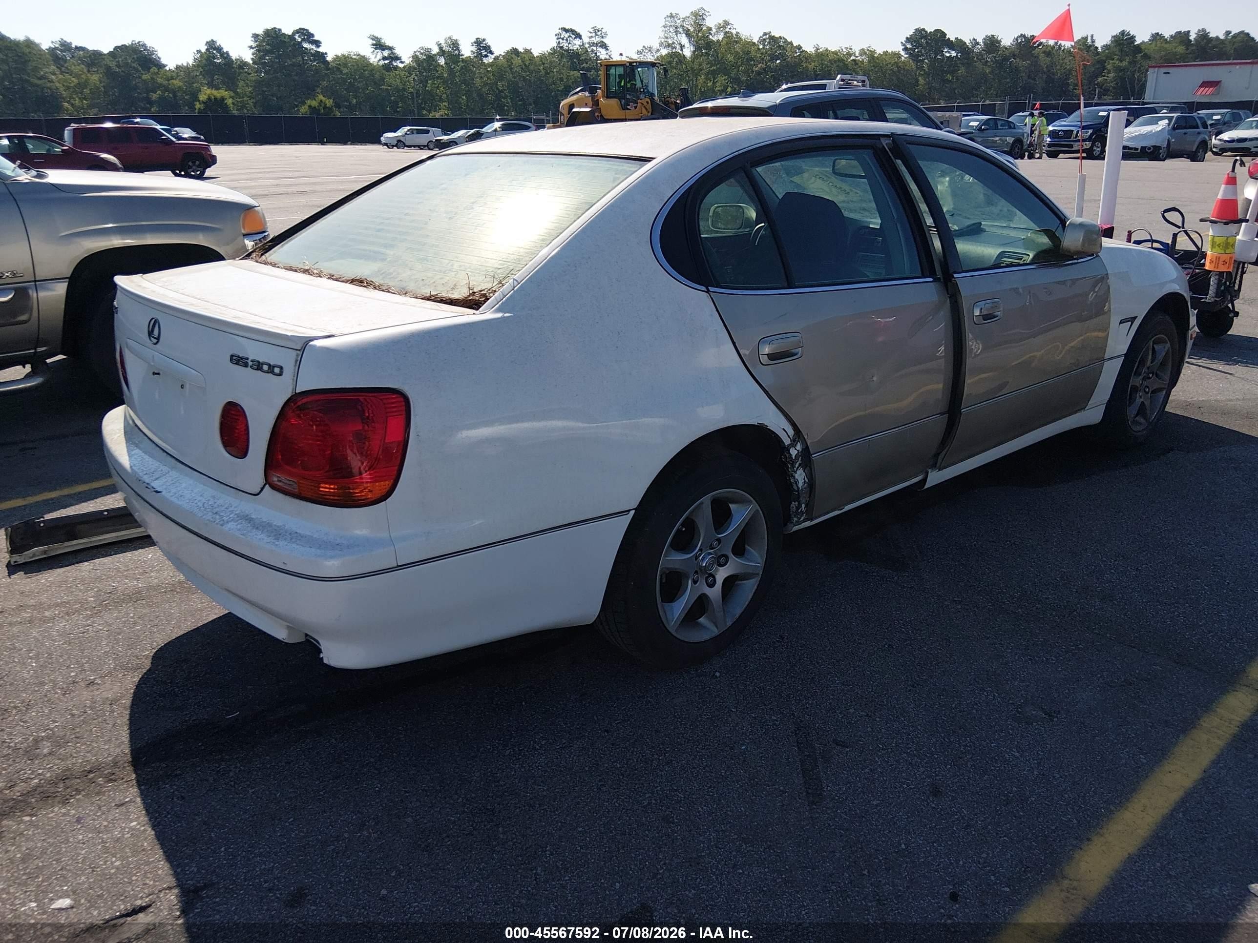 2003 Lexus Gs 300   White vin: JT8BD69S530190434