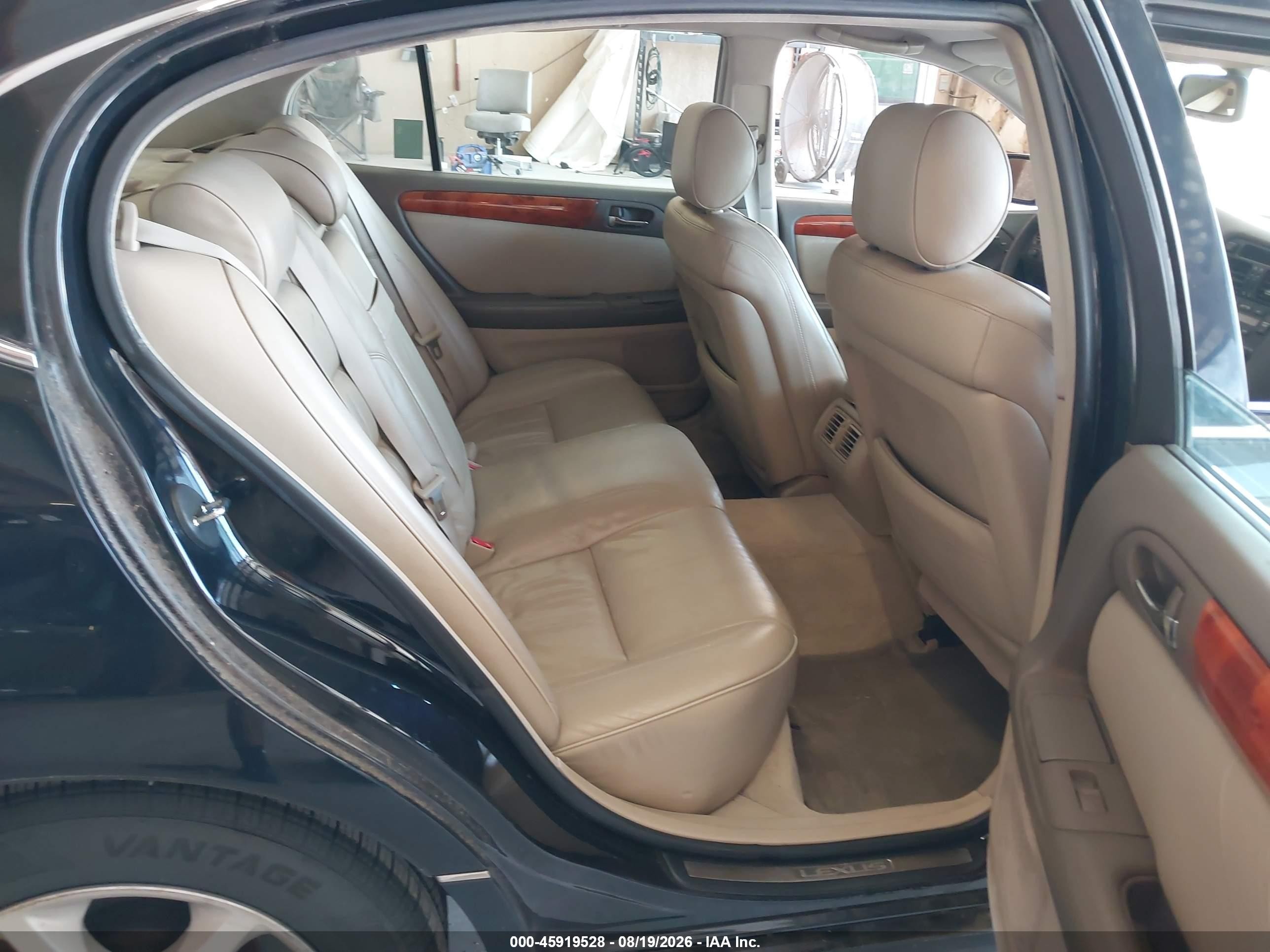 2001 Lexus Gs 300   Black vin: JT8BD69S610144723