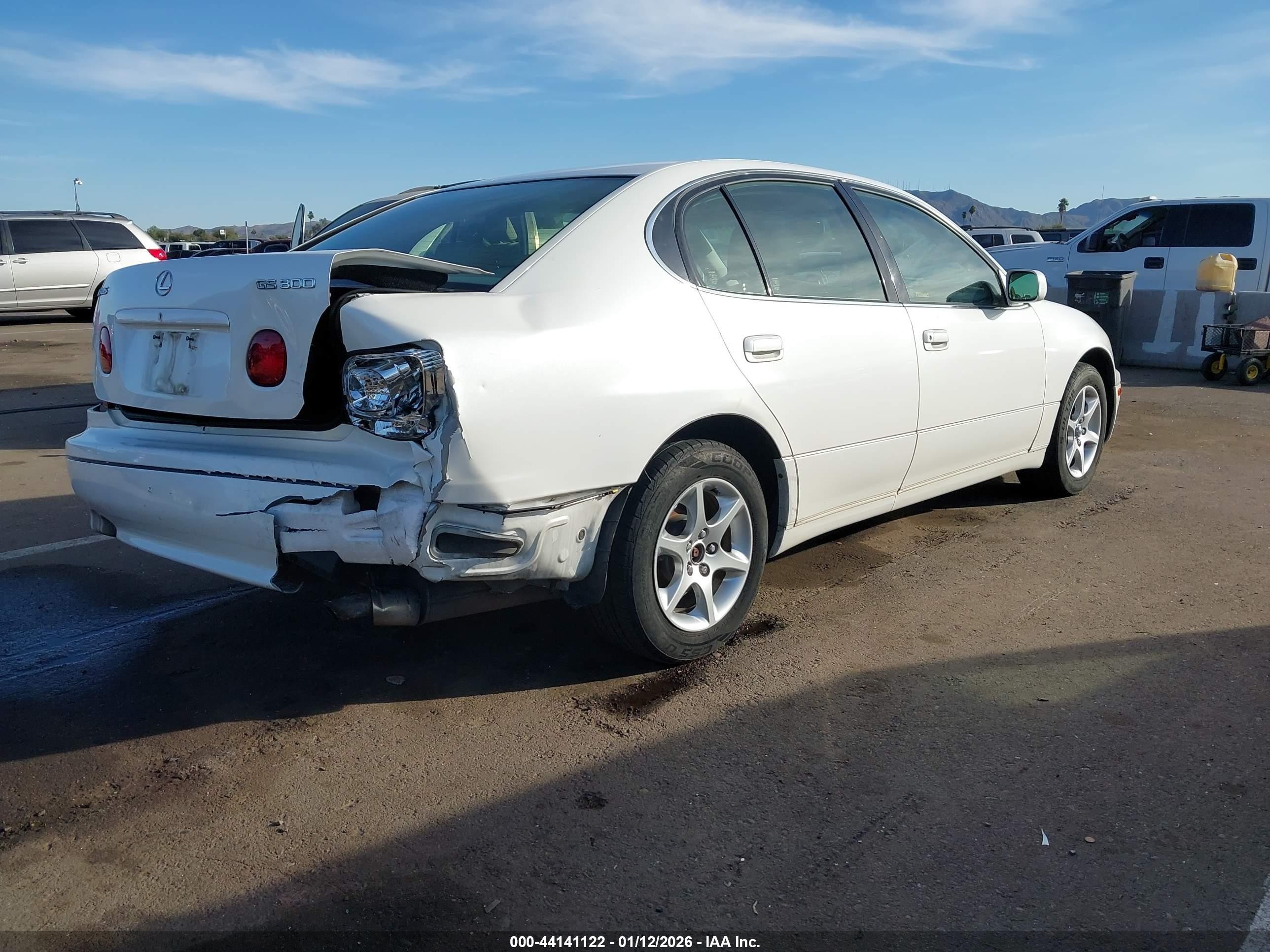 2005 Lexus Gs 300   White vin: JT8BD69S650204604