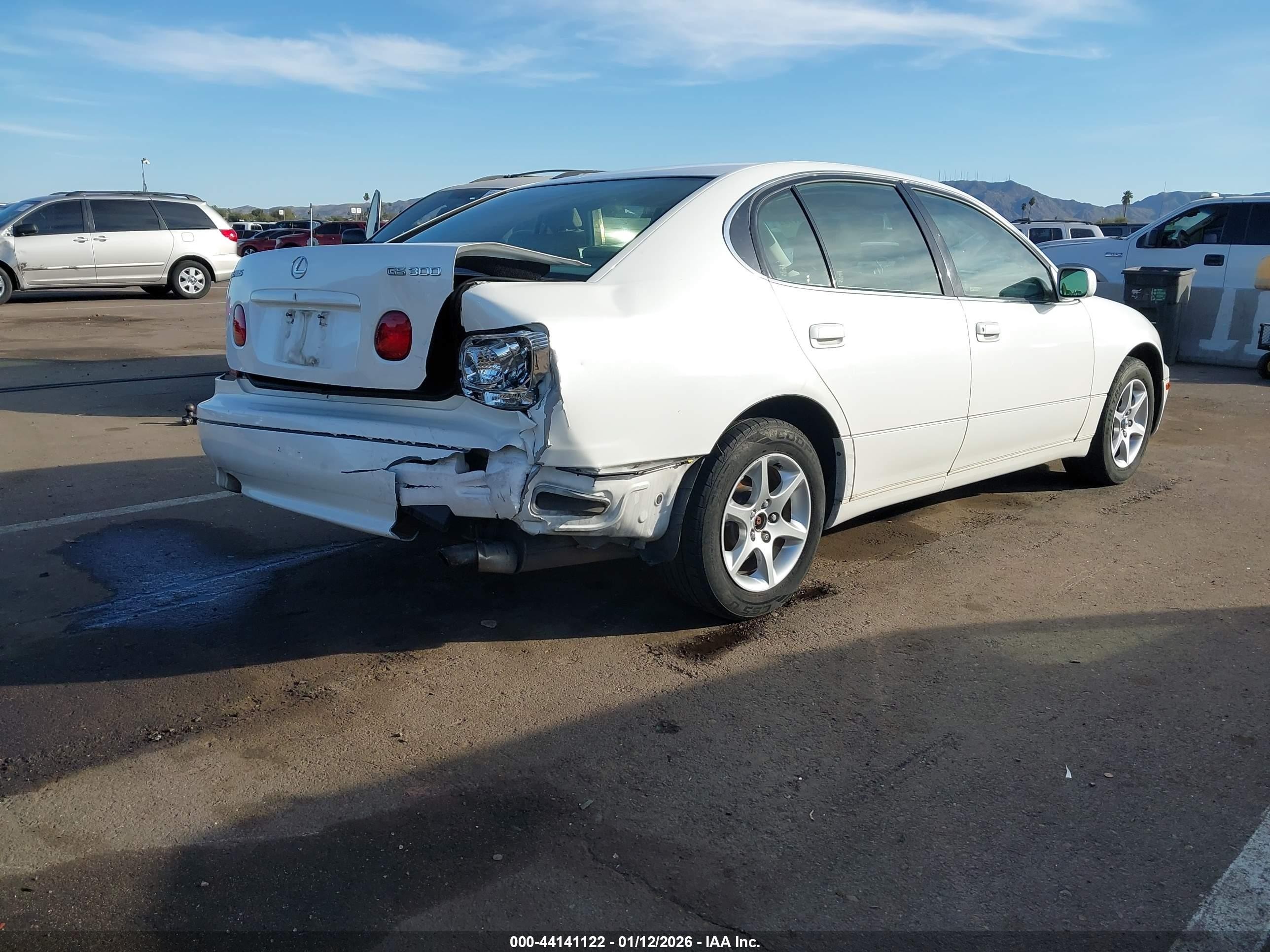 2005 Lexus Gs 300   White vin: JT8BD69S650204604