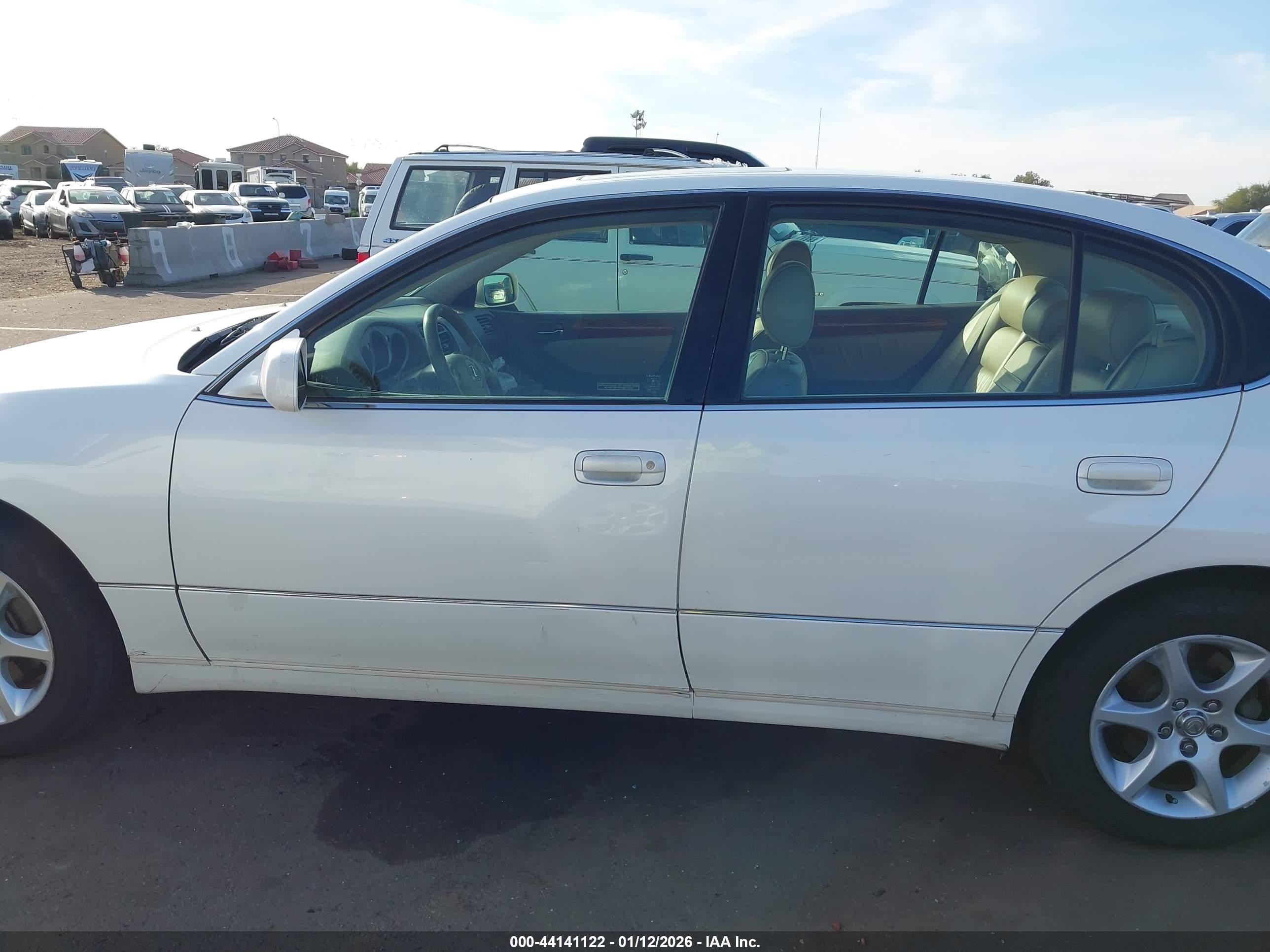 2005 Lexus Gs 300   White vin: JT8BD69S650204604