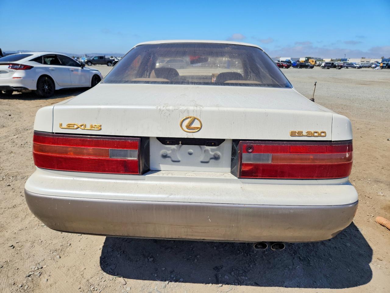 1996 Lexus Es 300 White vin: JT8BF12G0T0170532