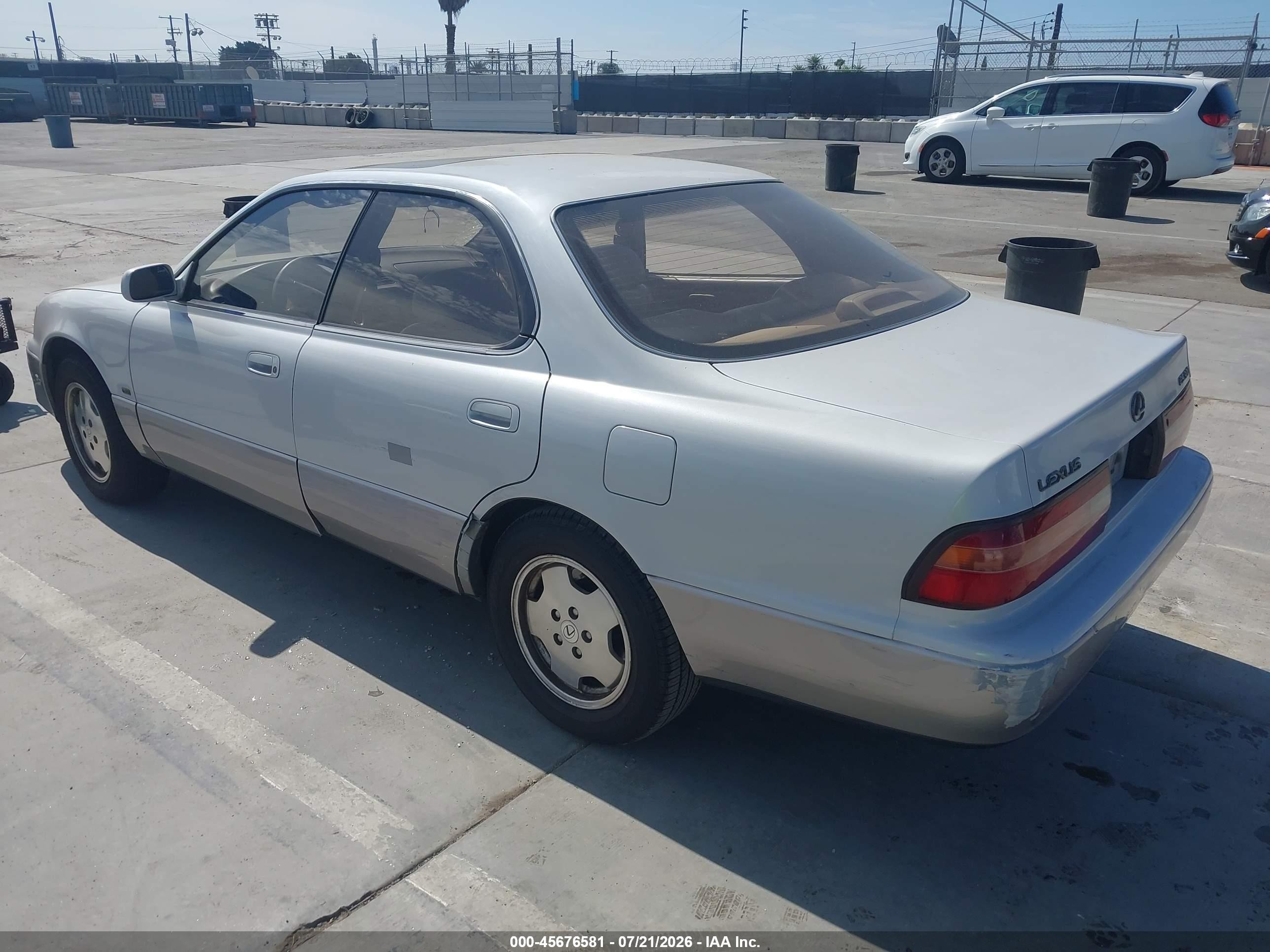 1996 Lexus Es 300 Cream vin: JT8BF12G0T0170708