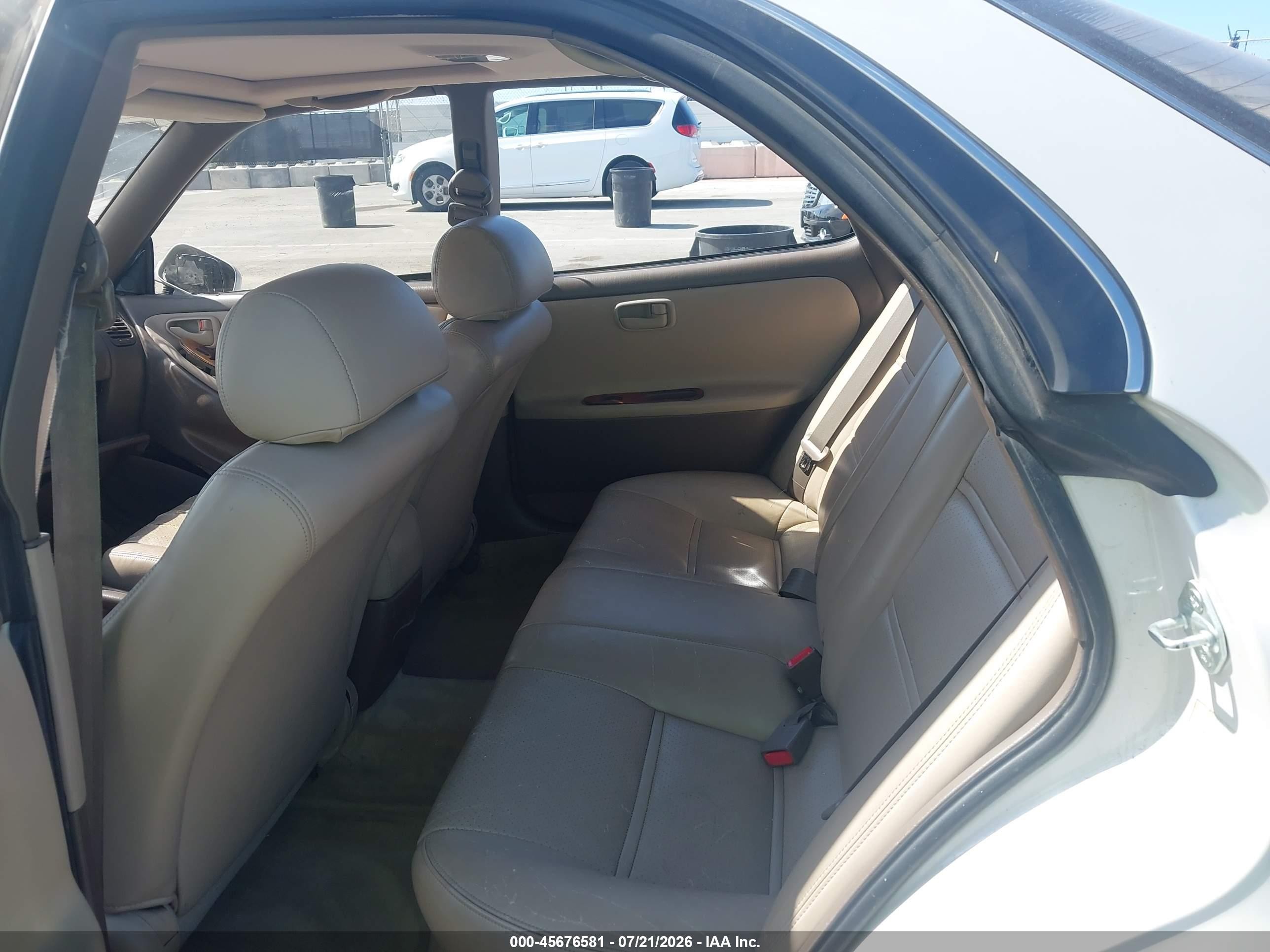 1996 Lexus Es 300 Cream vin: JT8BF12G0T0170708