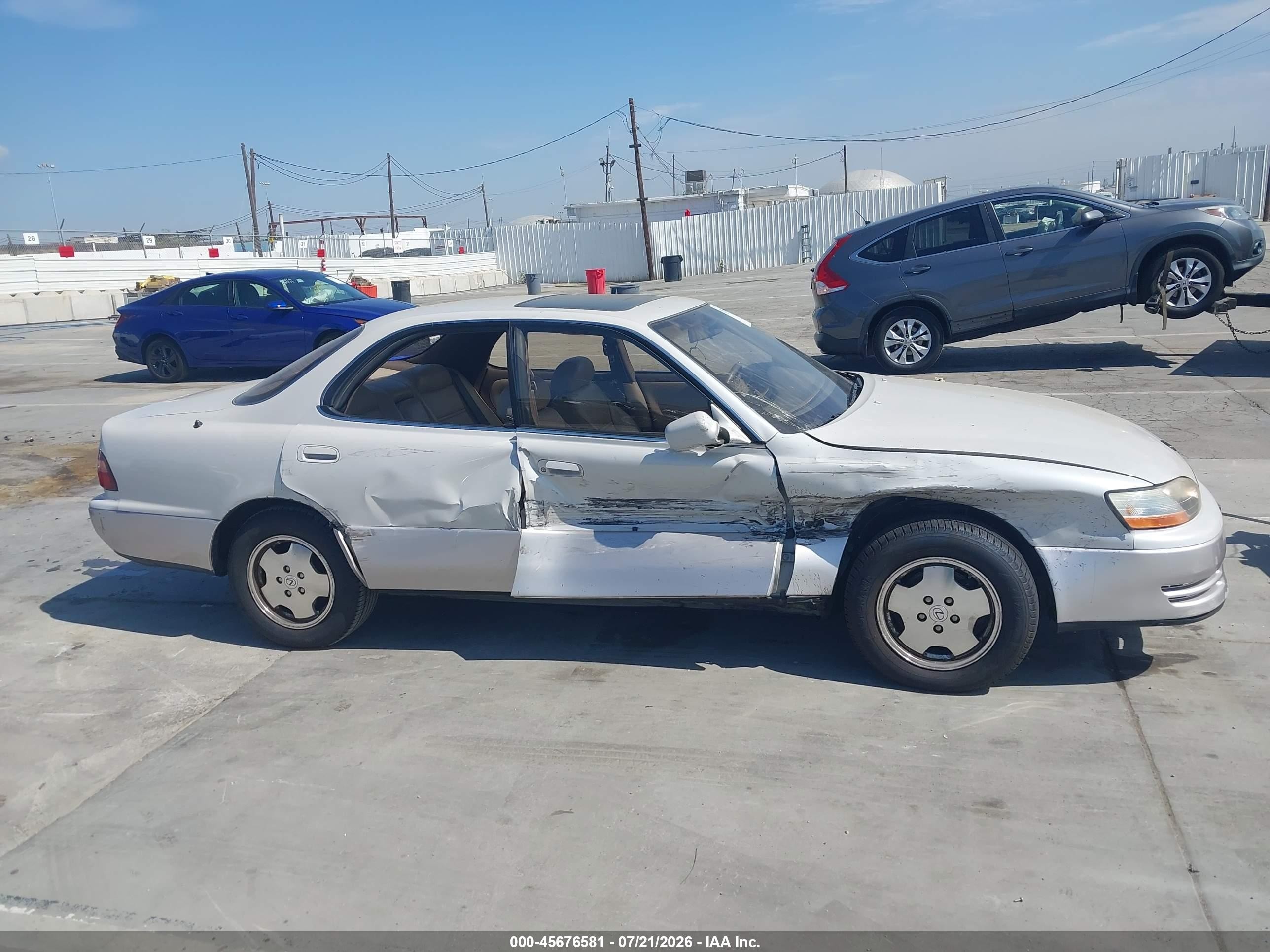 1996 Lexus Es 300 Cream vin: JT8BF12G0T0170708