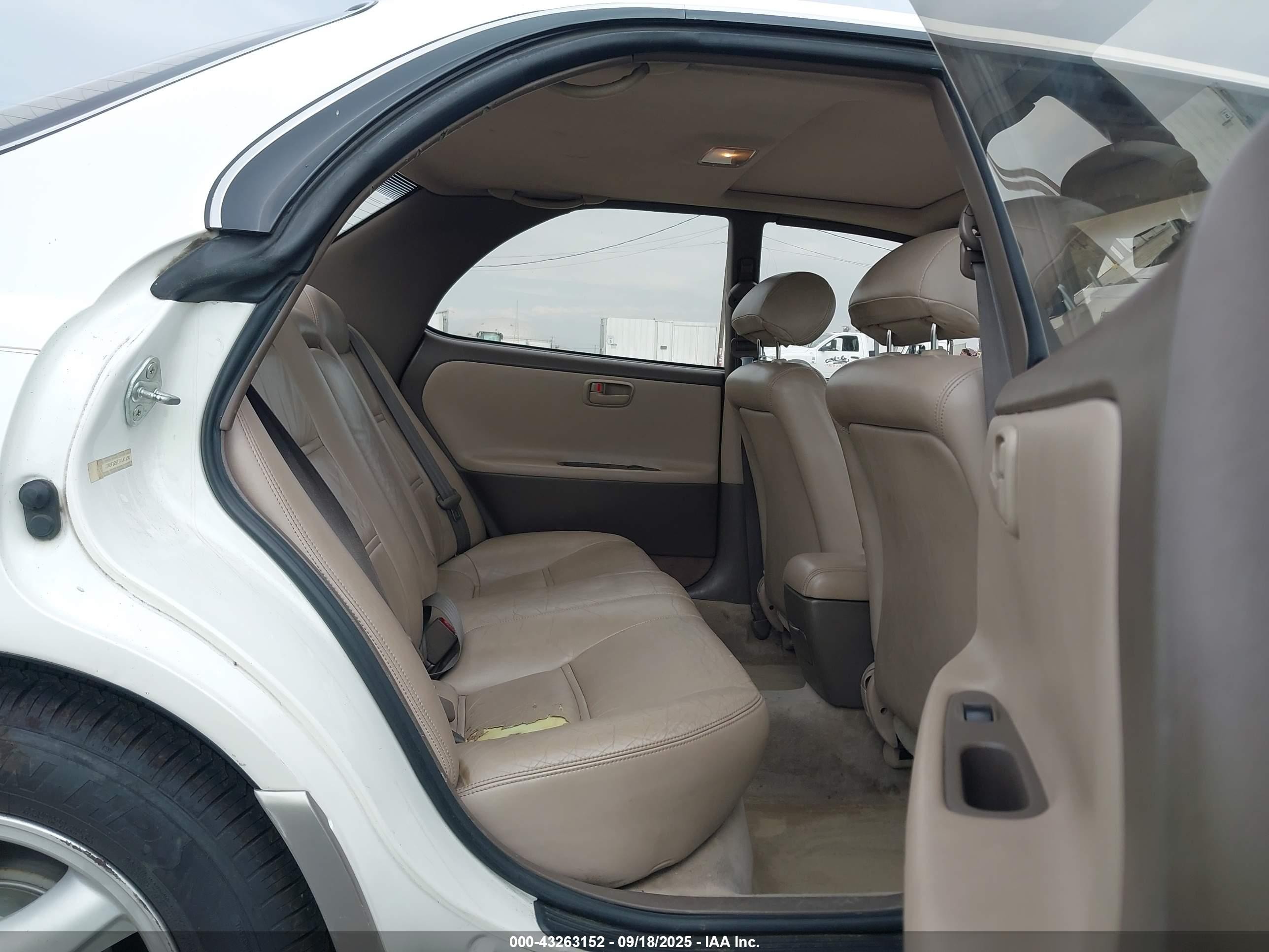 1996 Lexus Es 300 White vin: JT8BF12G1T0161130