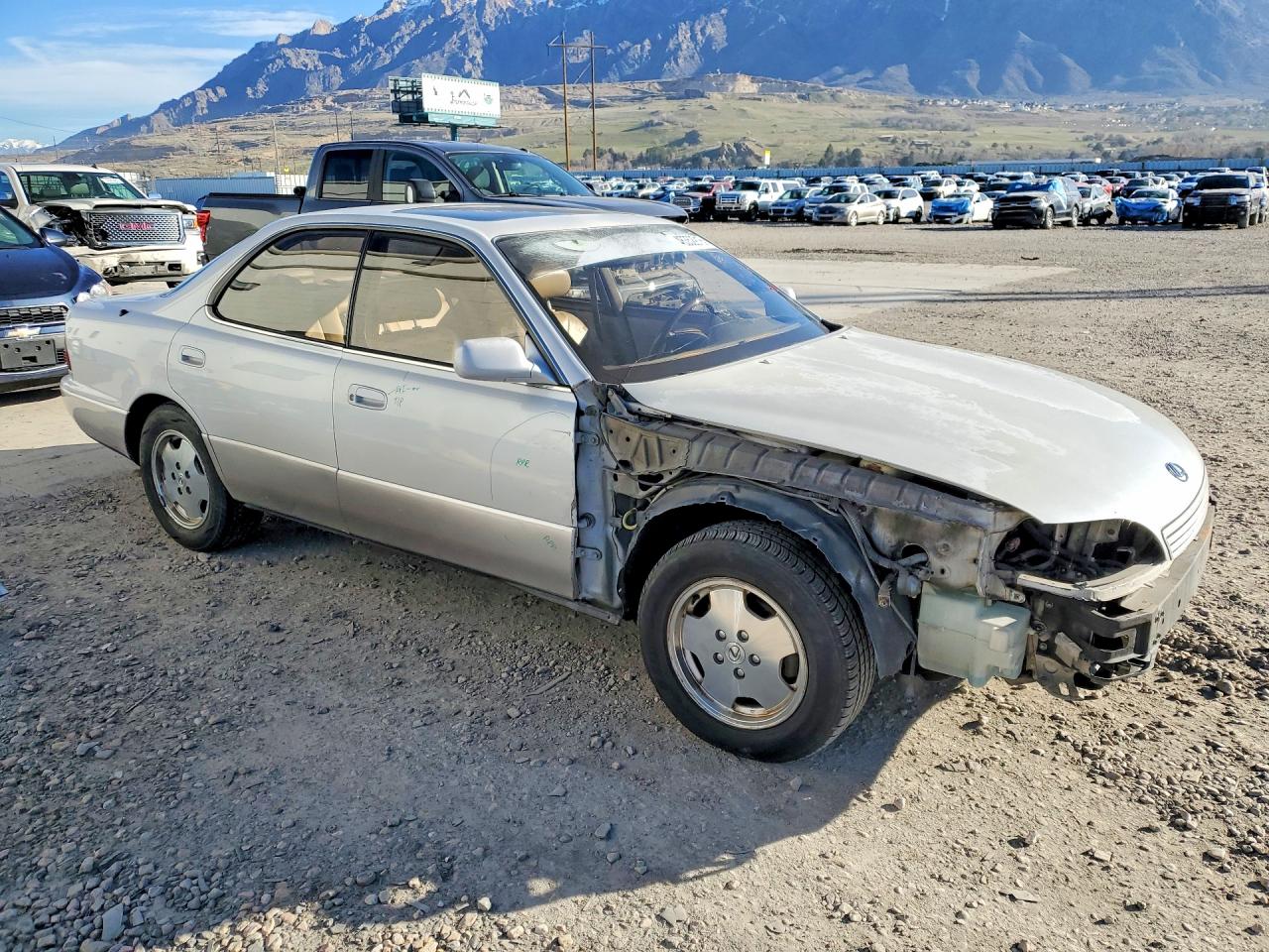 1996 Lexus Es 300 Base Silver vin: JT8BF12G2T0169379