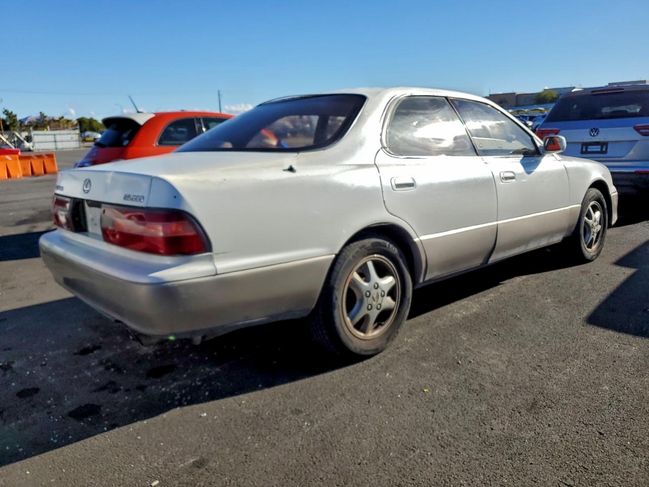 1996 Lexus Es 300 White vin: JT8BF12G4T0154544
