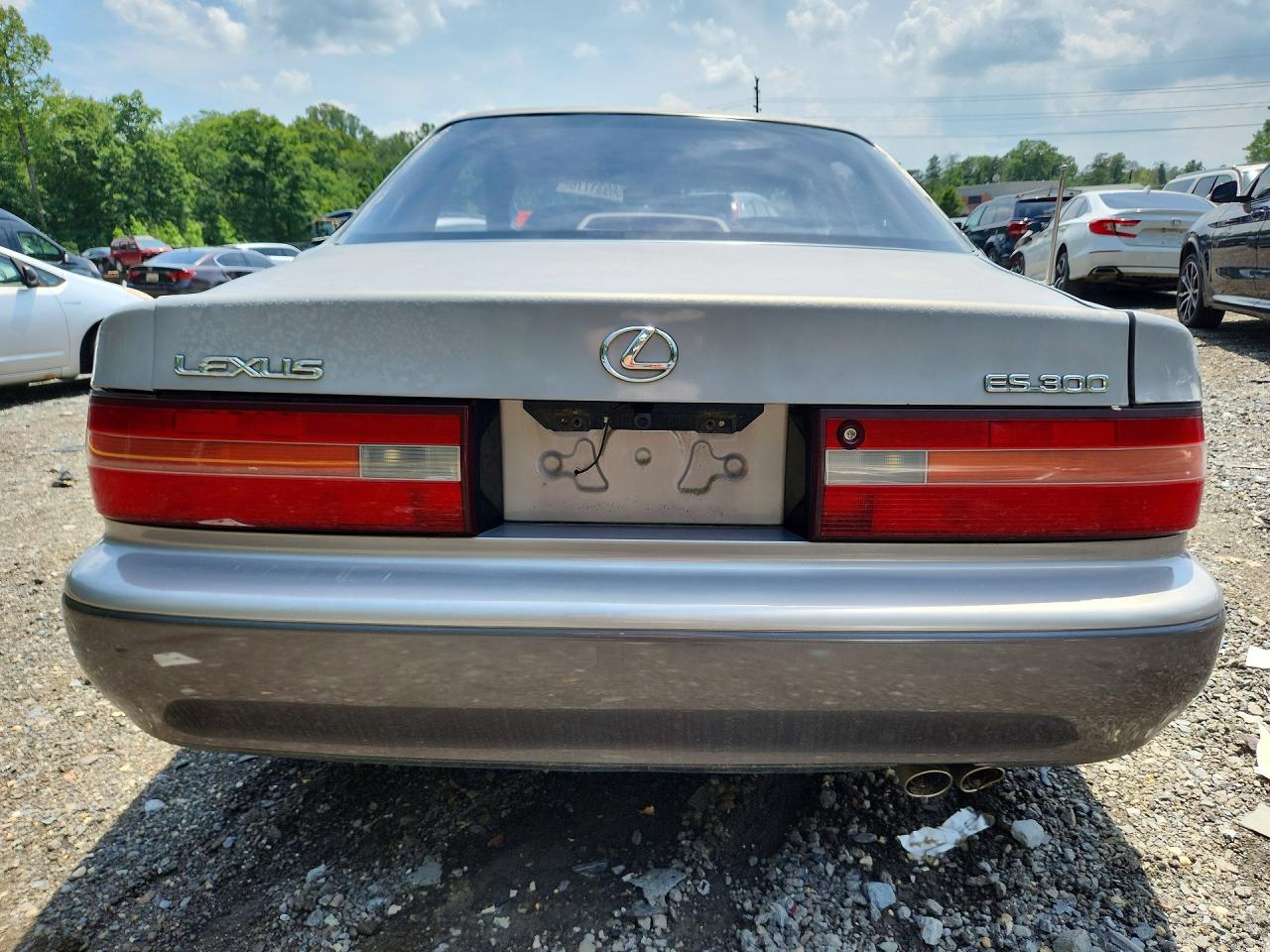 1996 Lexus Es 300 Silver vin: JT8BF12G6T0170745
