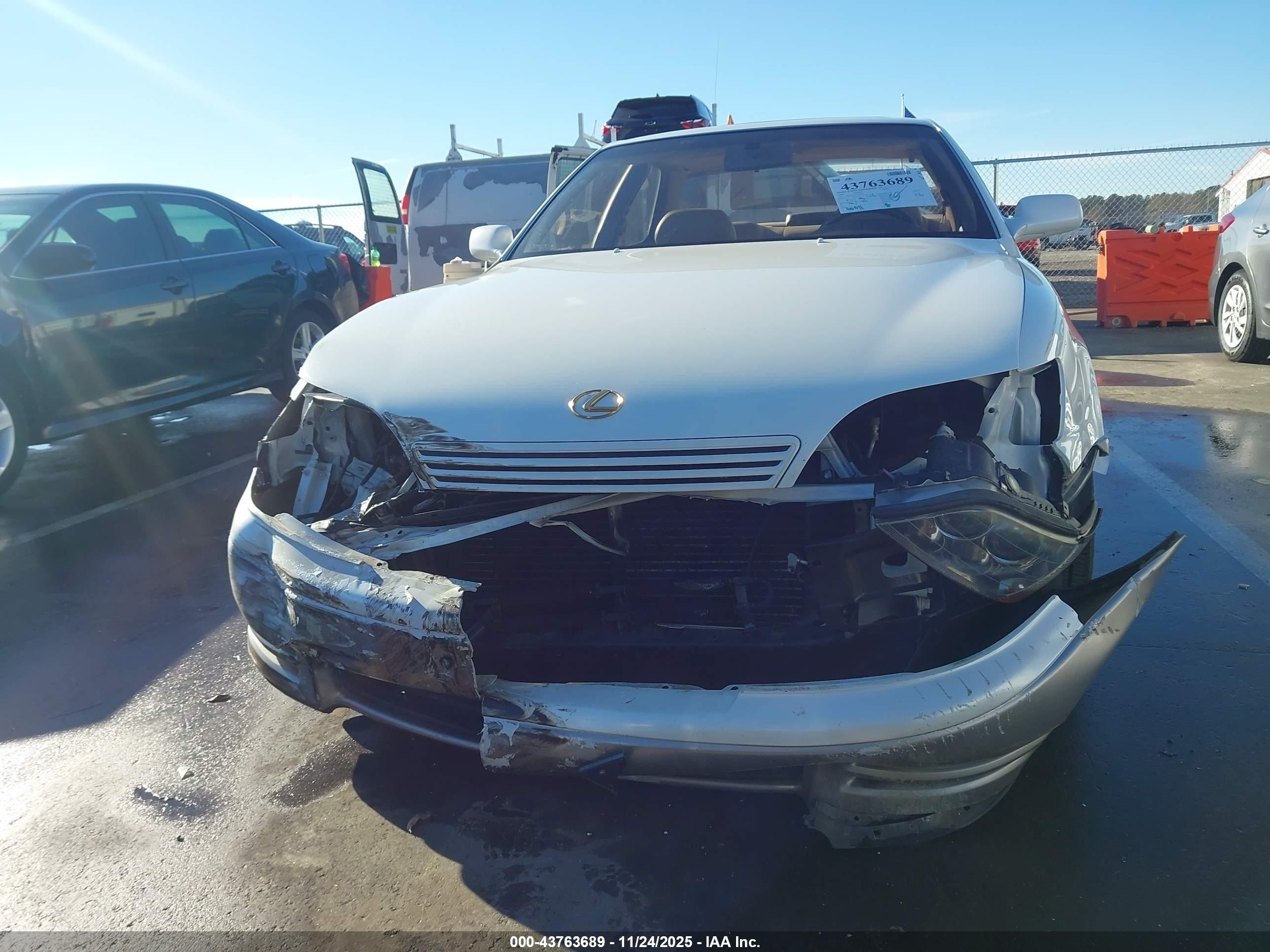1996 Lexus Es 300 White vin: JT8BF12G7T0170138