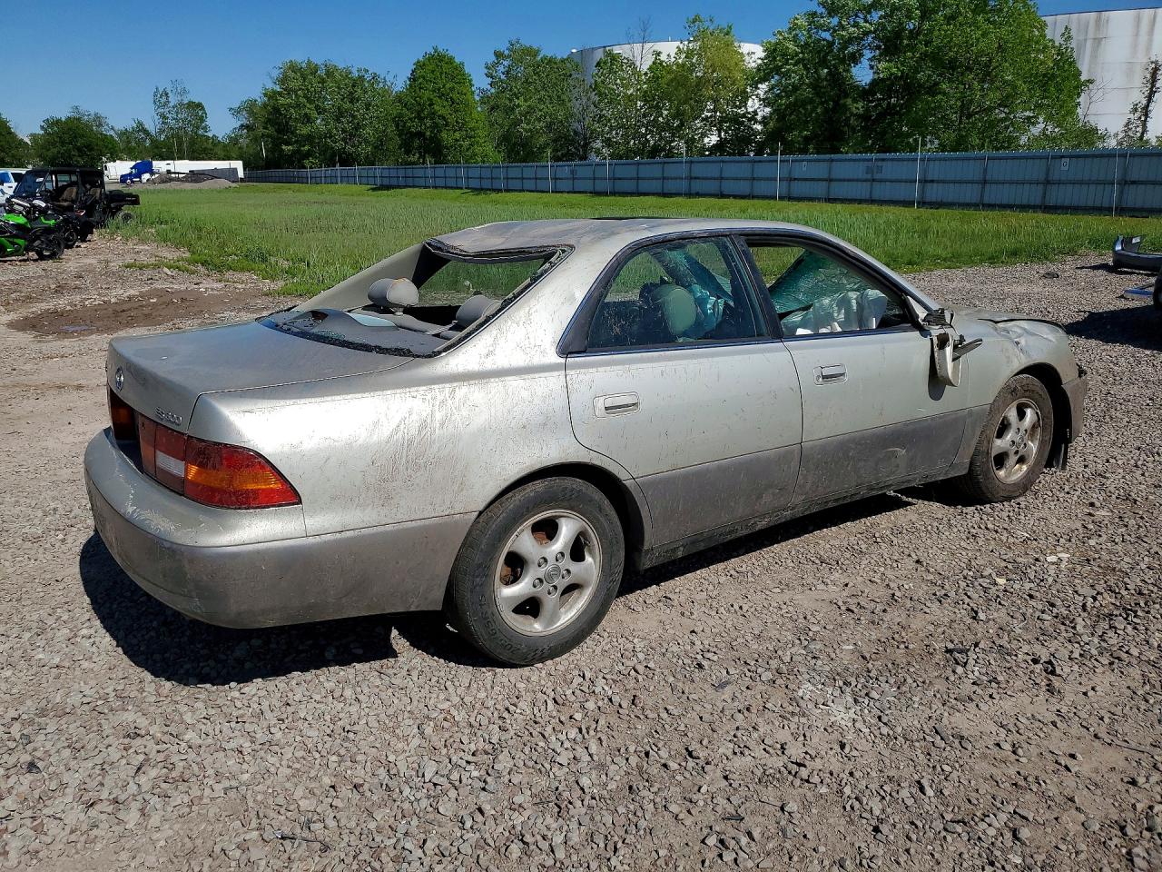 1997 Lexus Es 300 Серебряный vin: JT8BF22G1V0059707