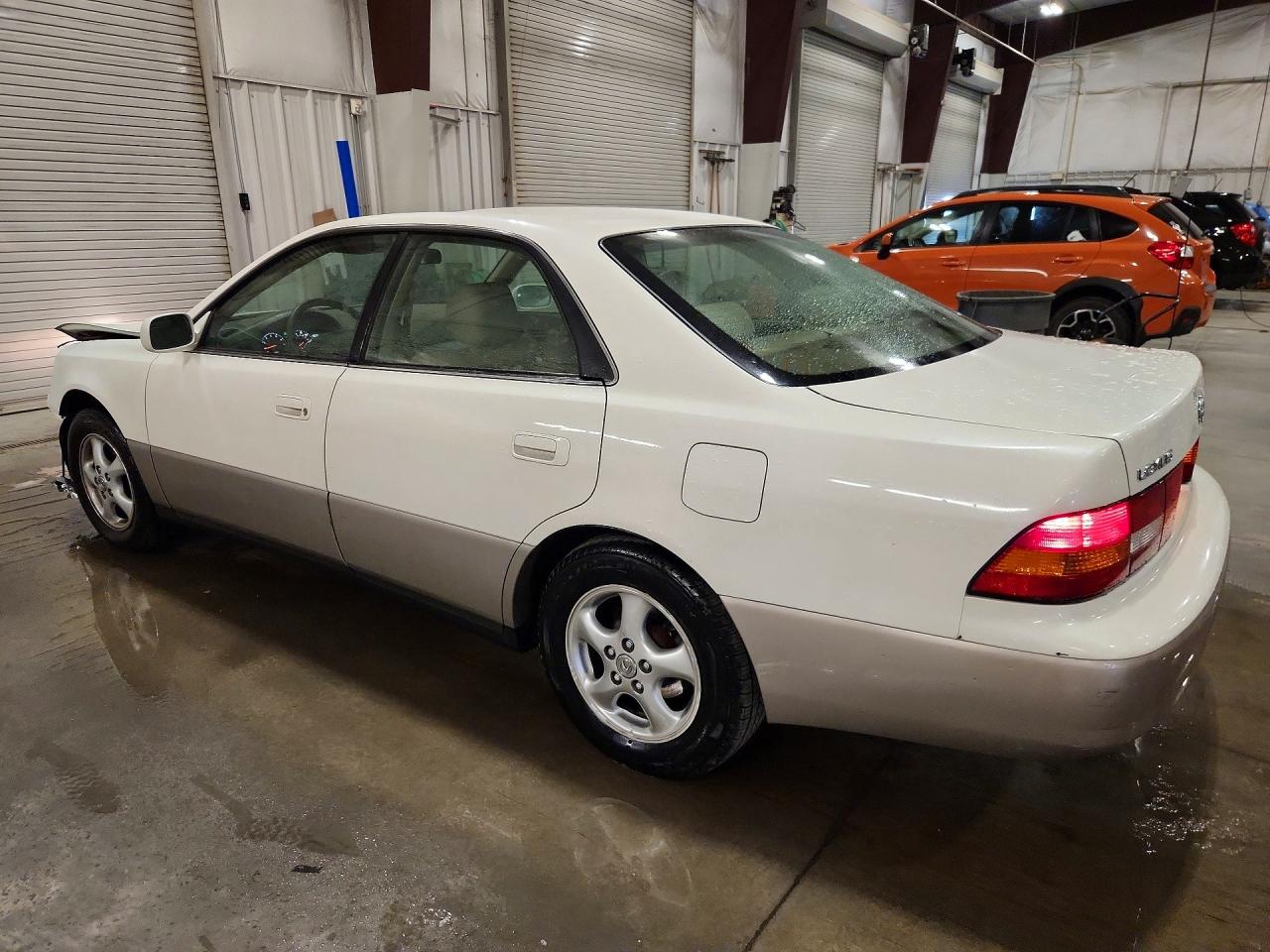 1997 Lexus Es 300 White vin: JT8BF22G3V0078226