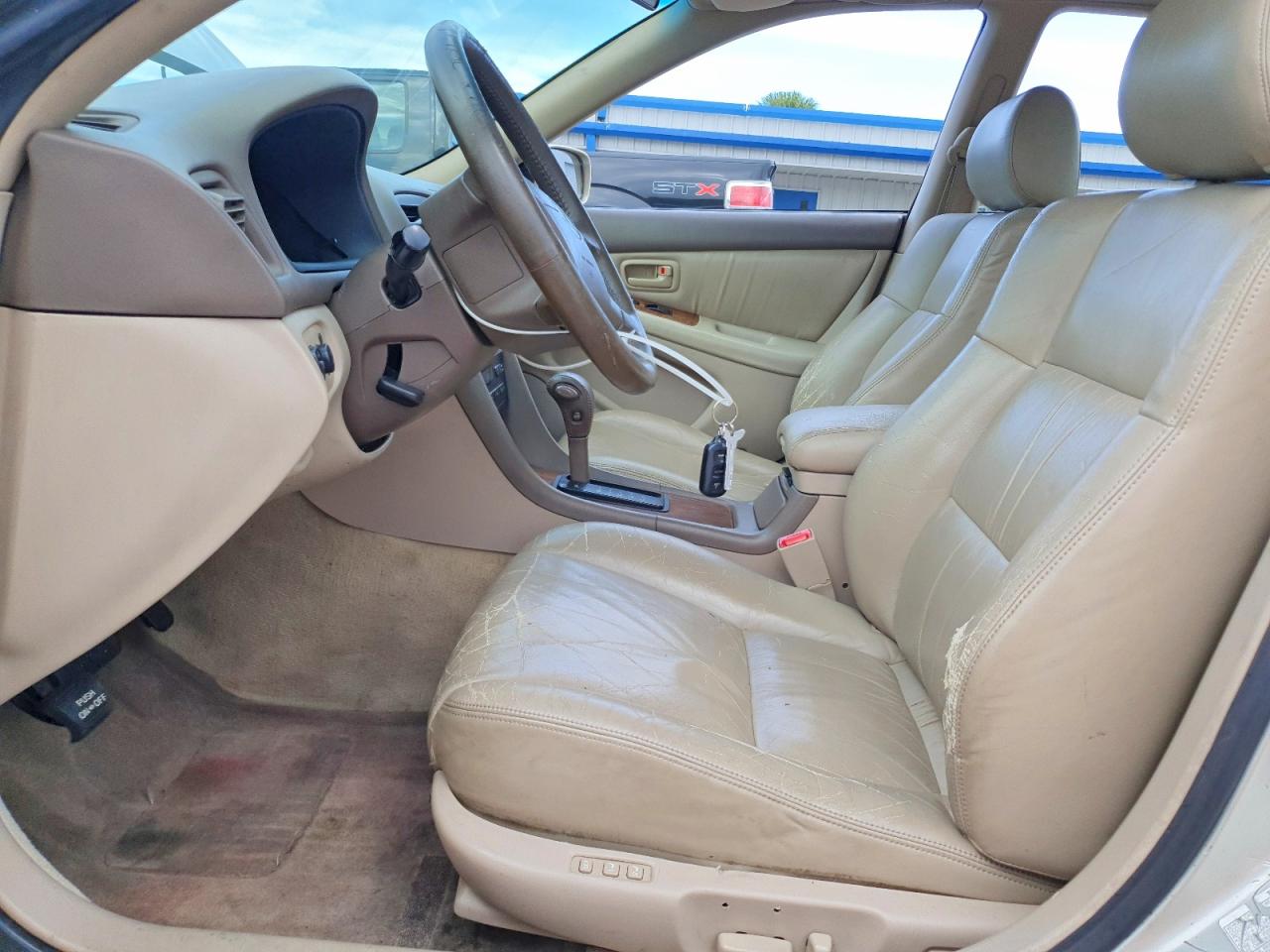 1997 Lexus Es 300 Tan vin: JT8BF22G4V0062021