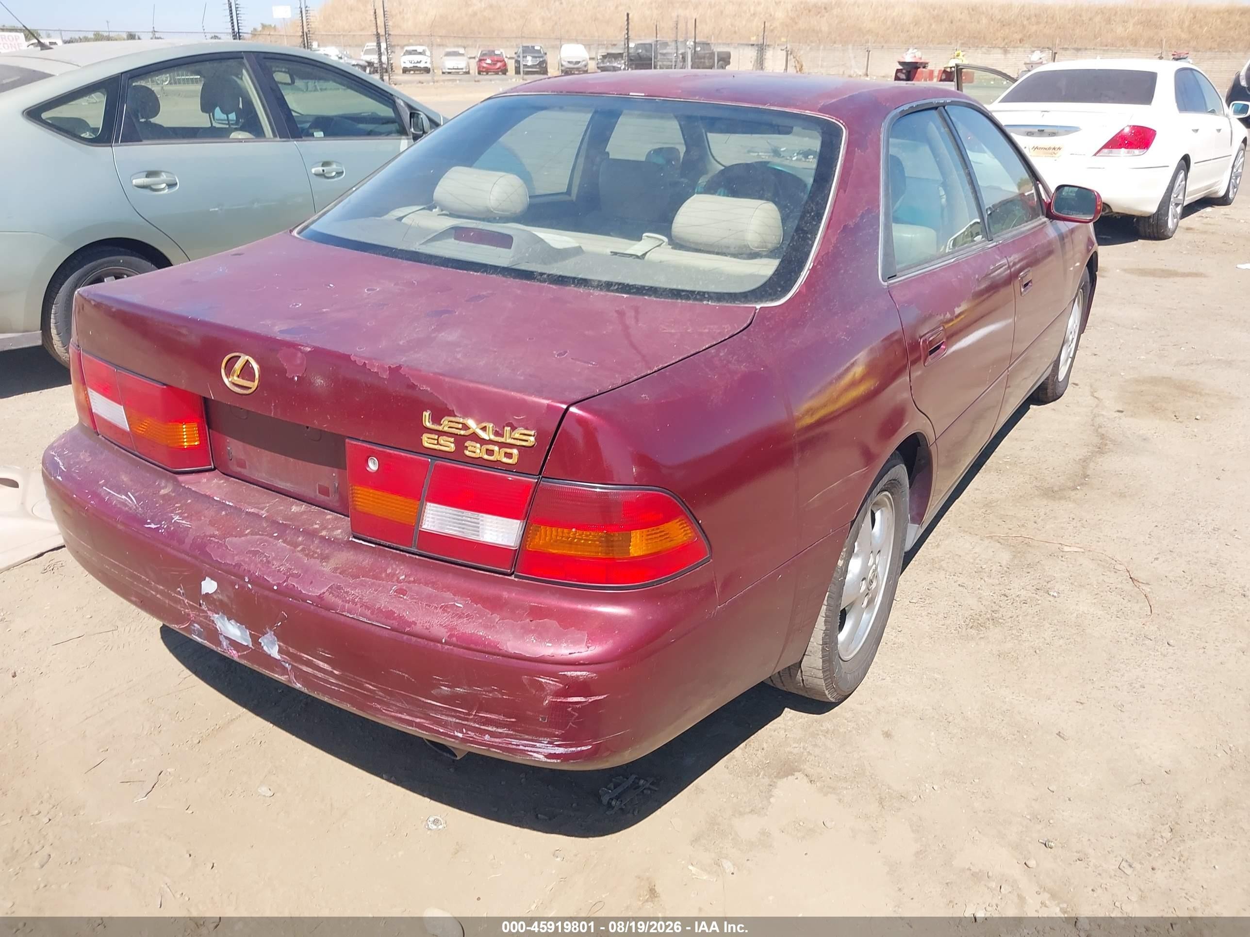 1997 Lexus Es 300   Red vin: JT8BF22G4V5008768
