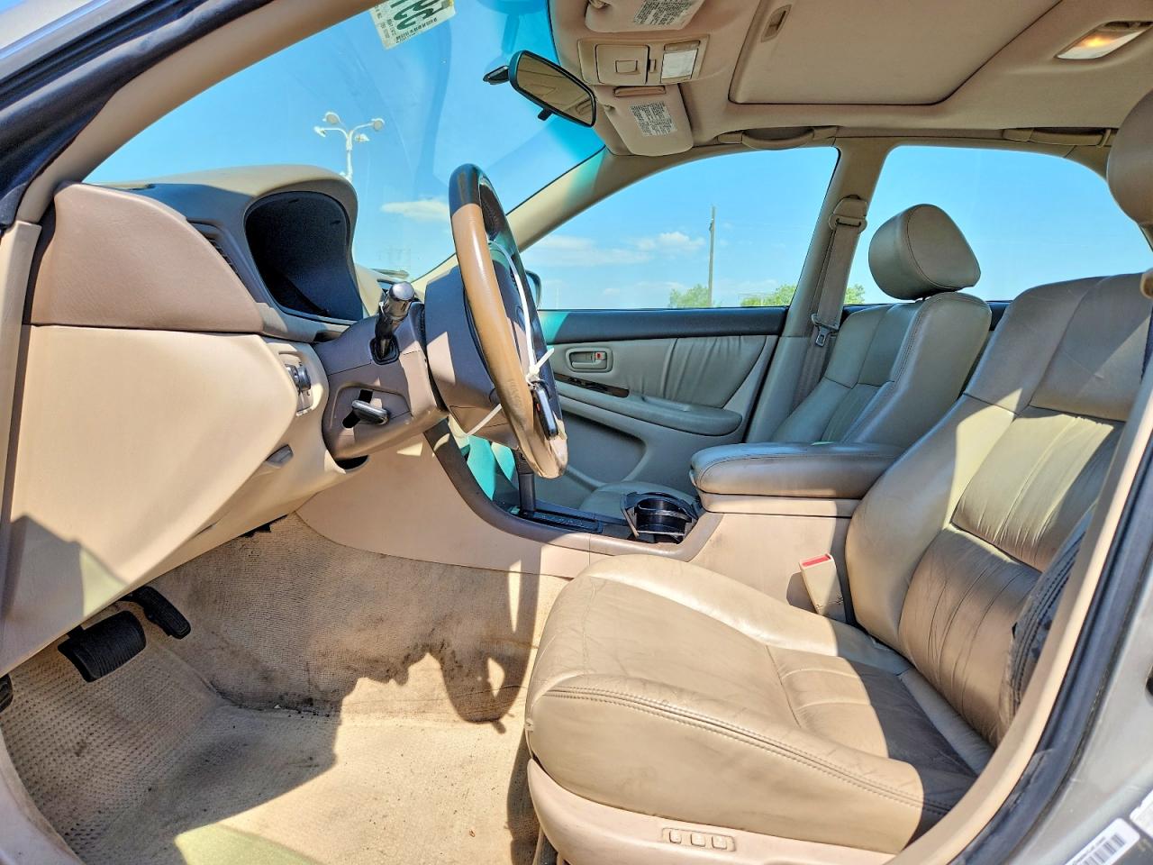 1997 Lexus Es 300 Gold vin: JT8BF22G6V0004444