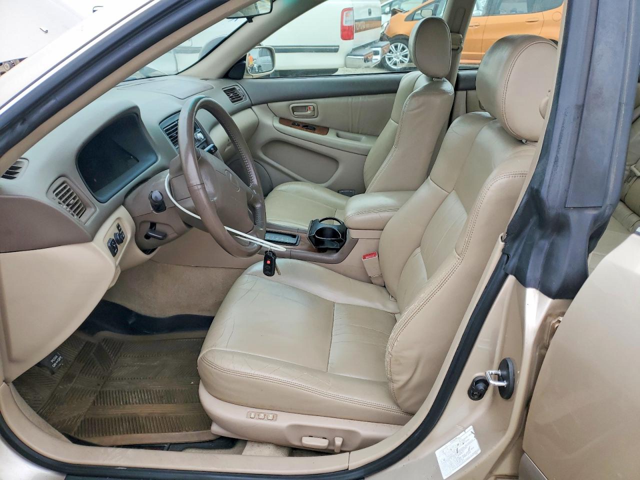1997 Lexus Es 300 Tan vin: JT8BF22G6V0029201